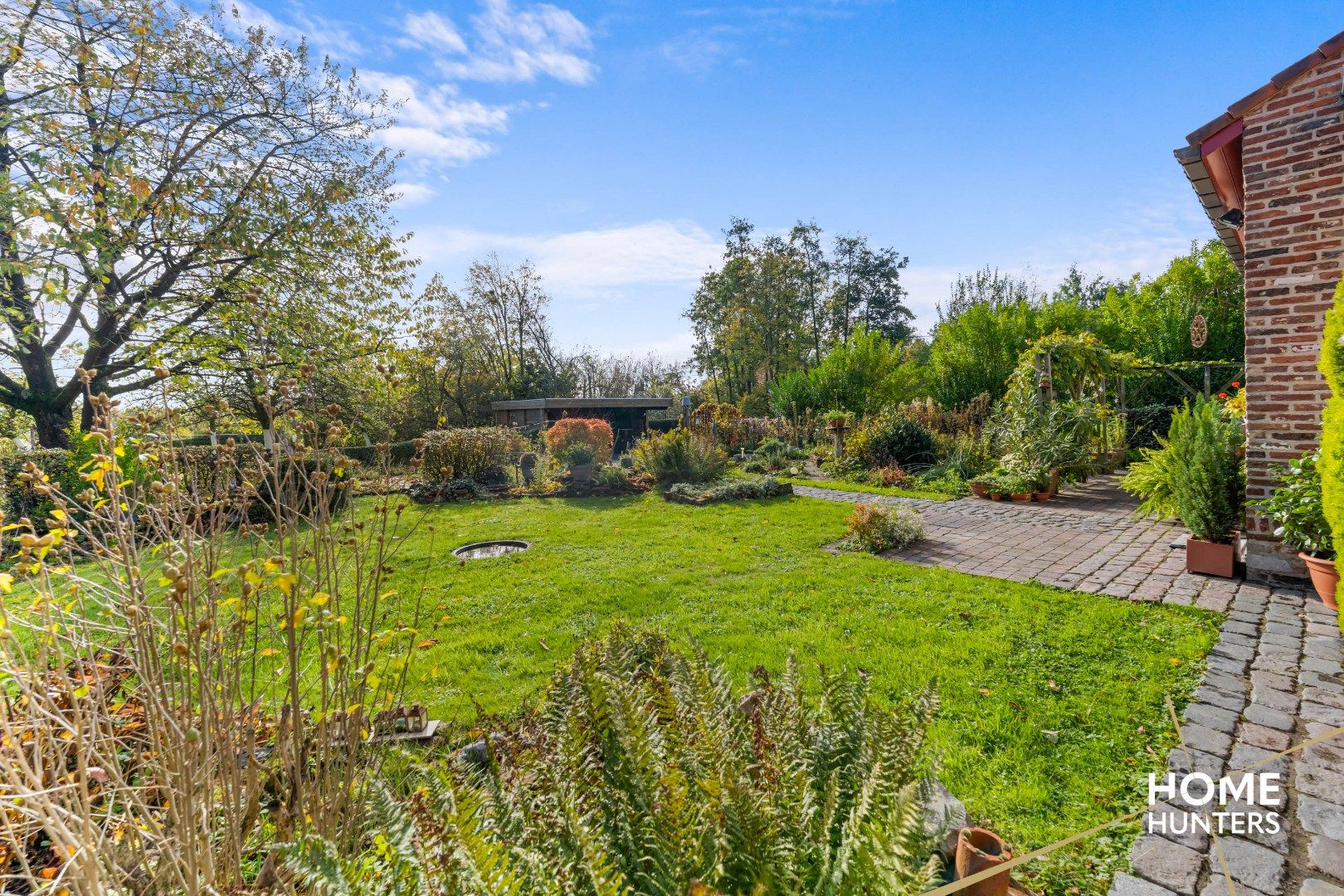 Te renoveren woning op royaal perceel van 4829m² in oase van groen en rust foto 11