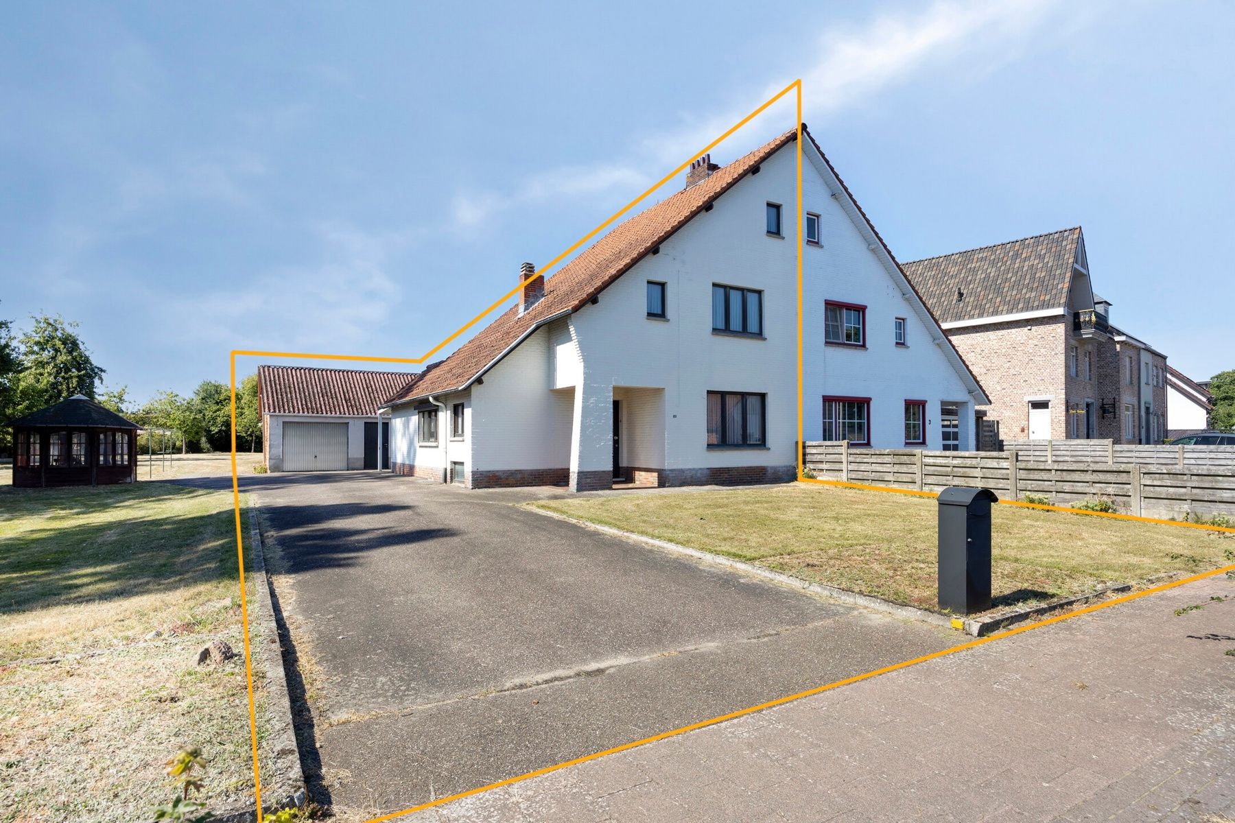 Hoofdfoto van de publicatie: Huis te koop