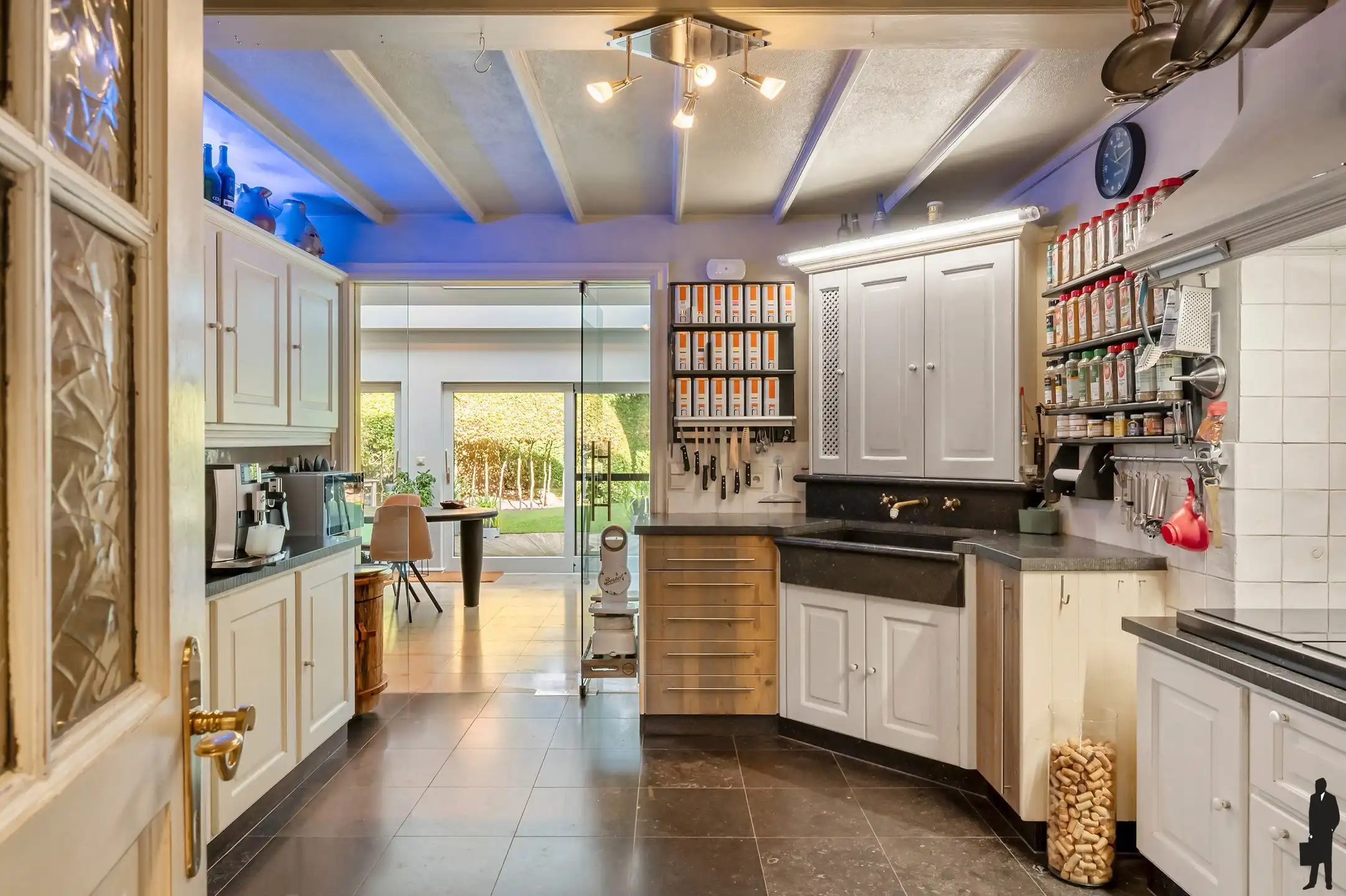 Instapklare en ruime villa! foto 11