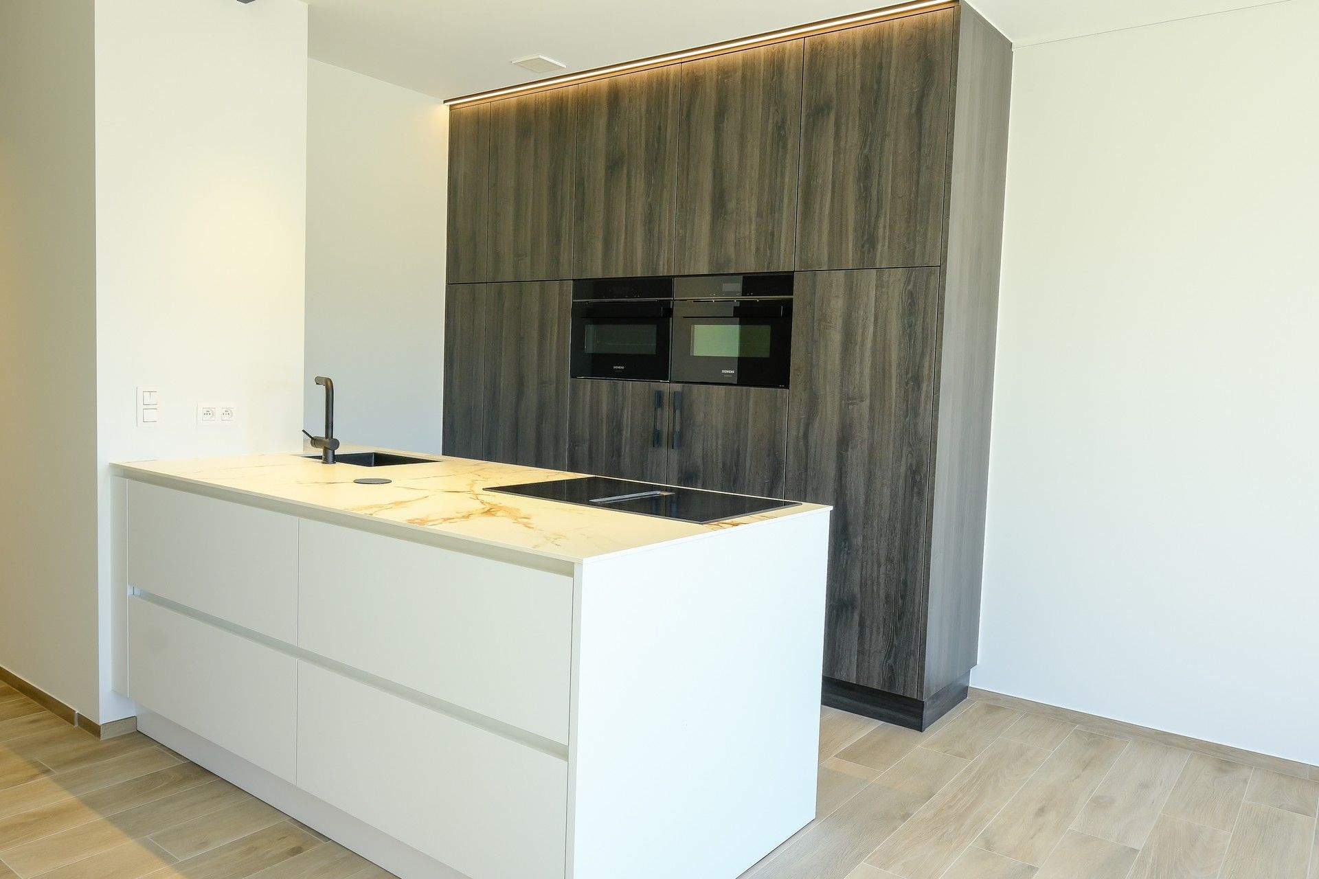 Luxueus appartement van 100 m² met ruim terras van 19 m² foto 4