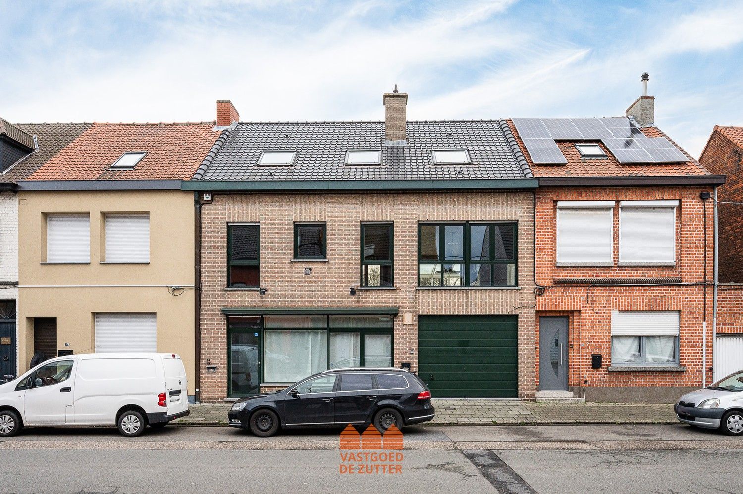 Ruime woning met garage en verhuurde studio foto 24
