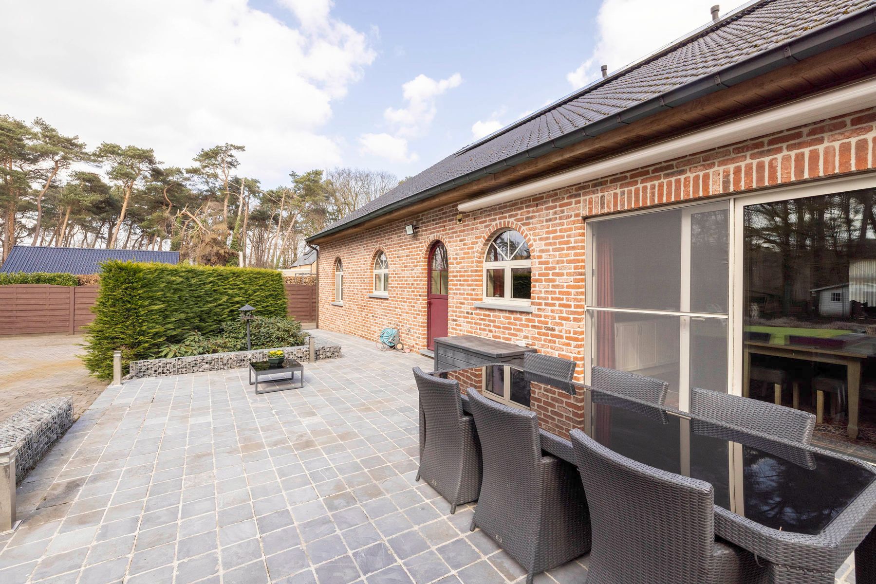 Villa met 4 slpk, bureau en dubbele garage op 1.726m2 foto 23