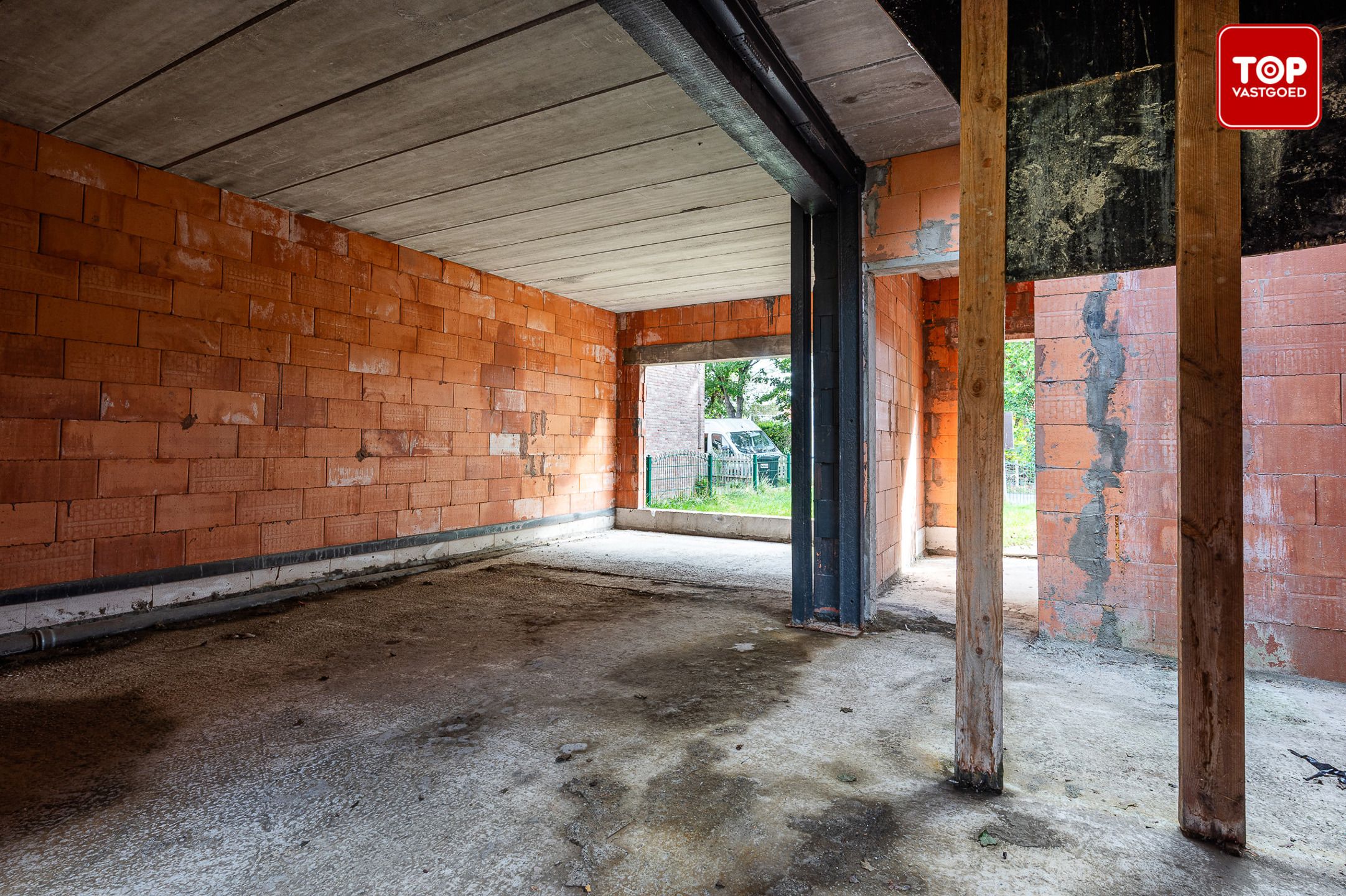 een beloftevolle woning in opbouw, volledig naar eigen smaak af te werken foto 5