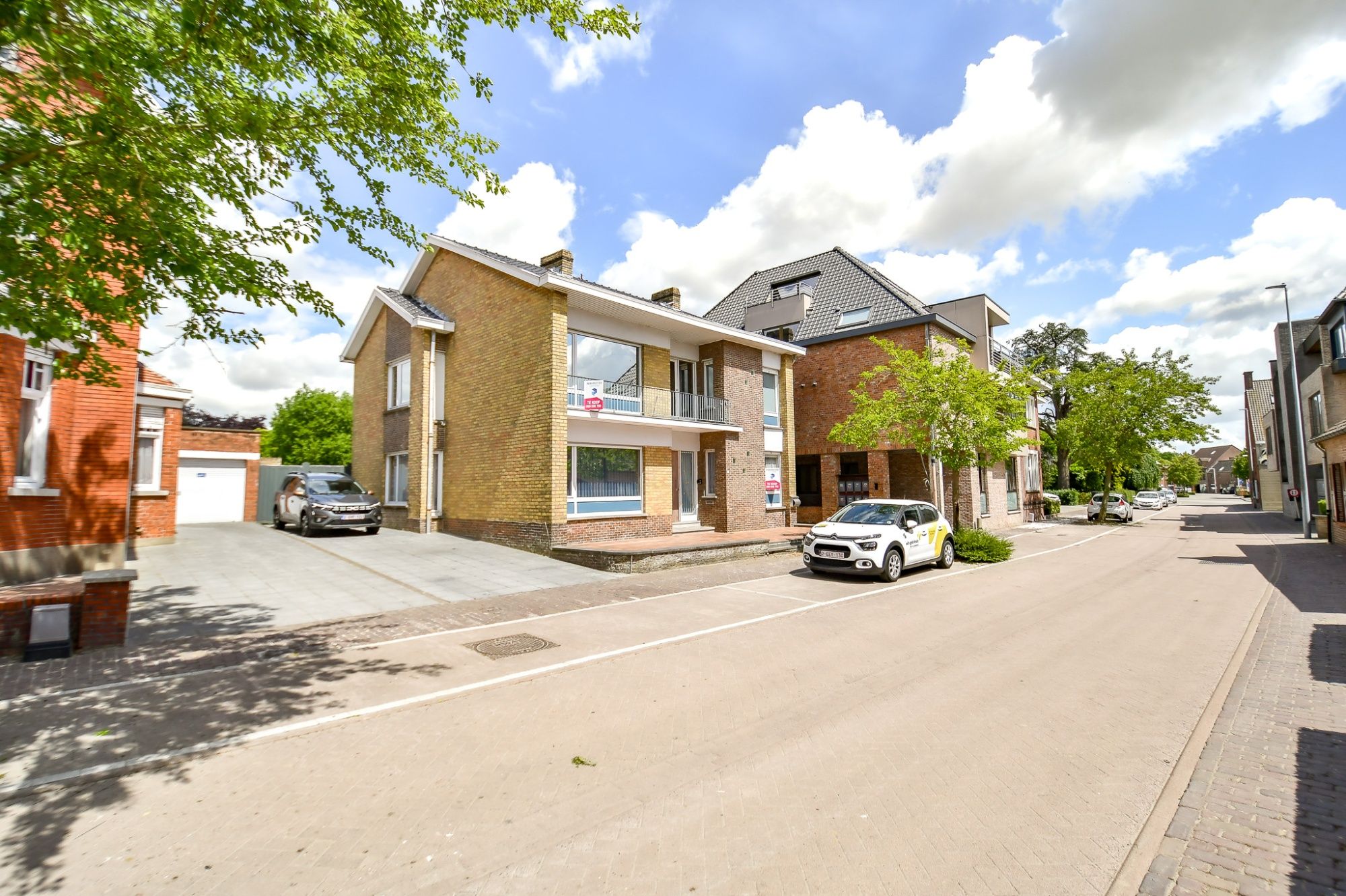 | BEZOEKMOMENT 14/06 van 12u - 14u | STATIGE en ruime woning in het centrum van Oedelem op 1076m² foto 19