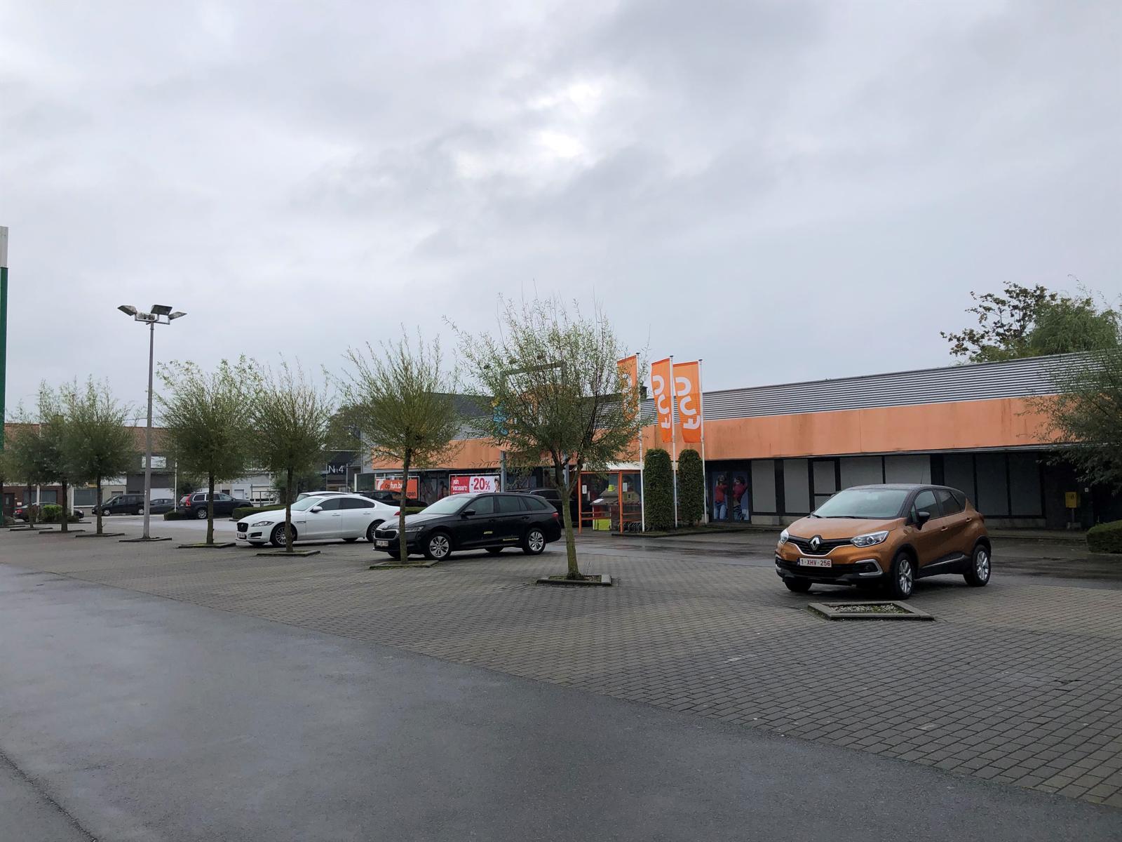 Commerciële ruimte te huur foto 7