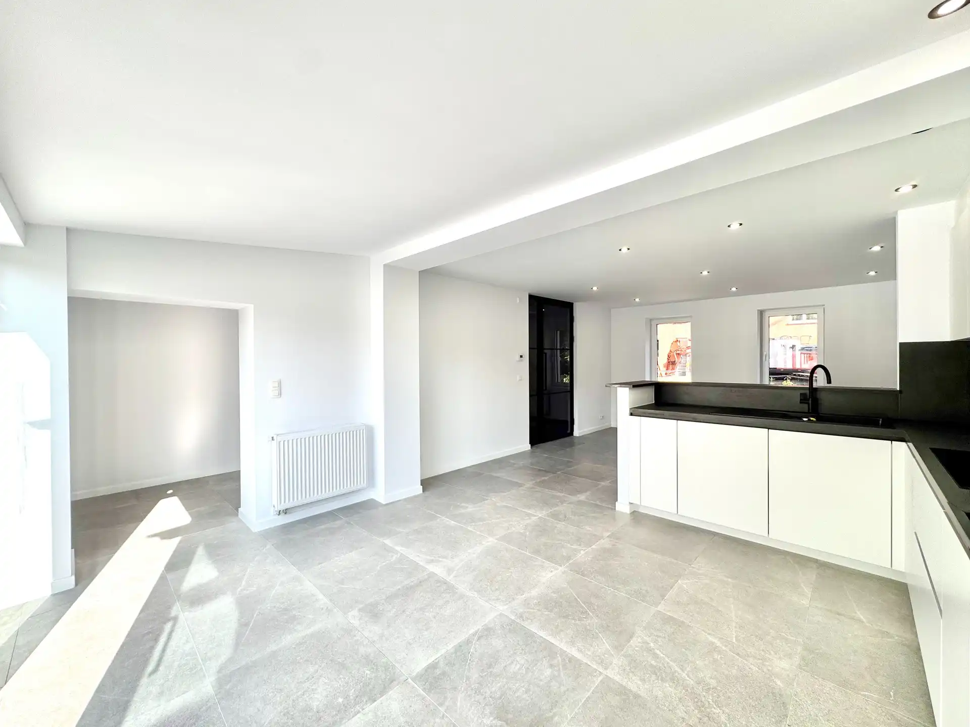VOLLEDIG GERENOVEERDE WONING | TUIN | GARAGE | 294 M² foto 31