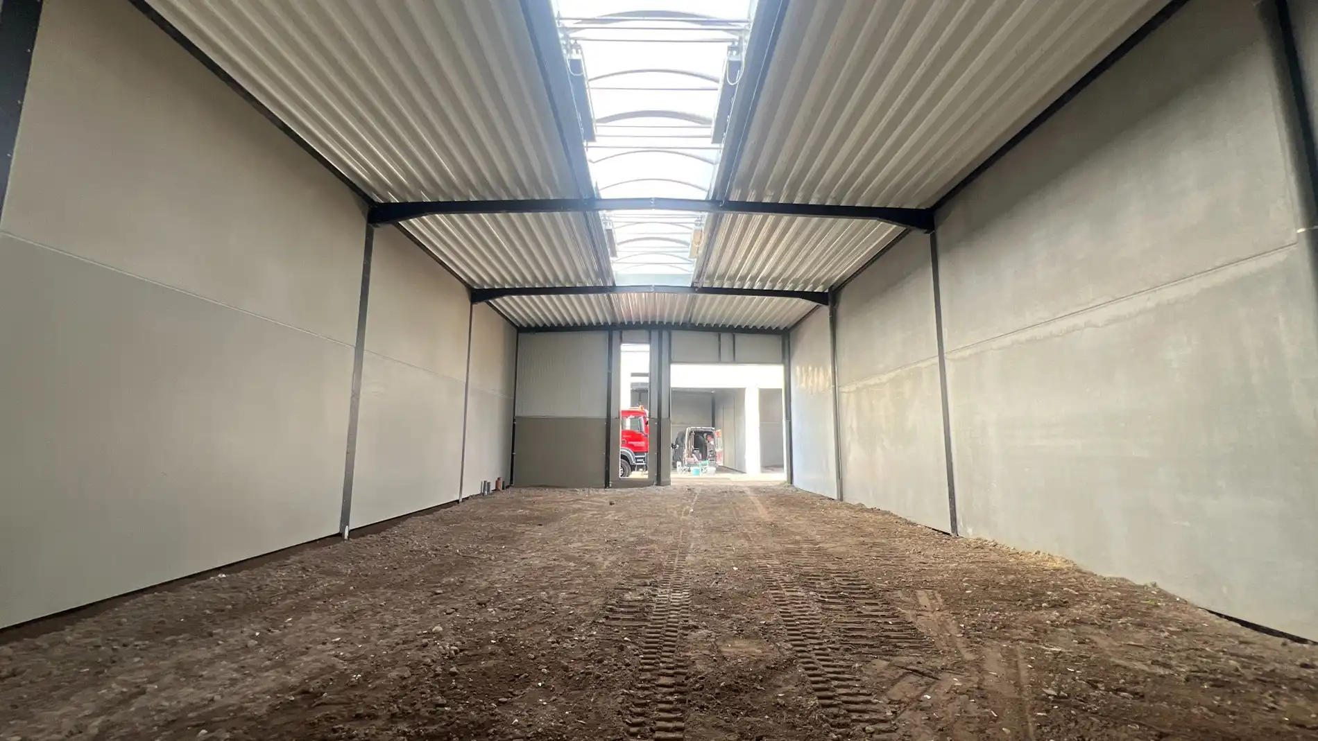Nieuwbouw KMO-unit te koop in Bizzpark Doornzele foto 3