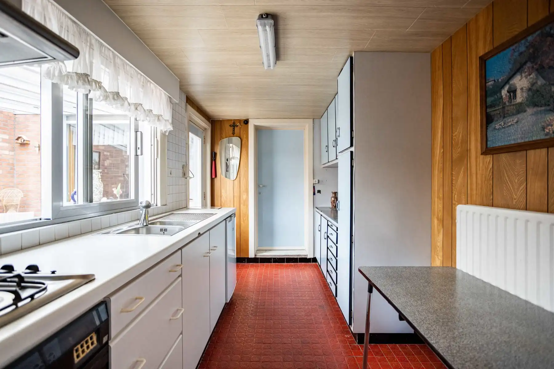 Leuke op te frissen woning aan de stadsrand! foto 7