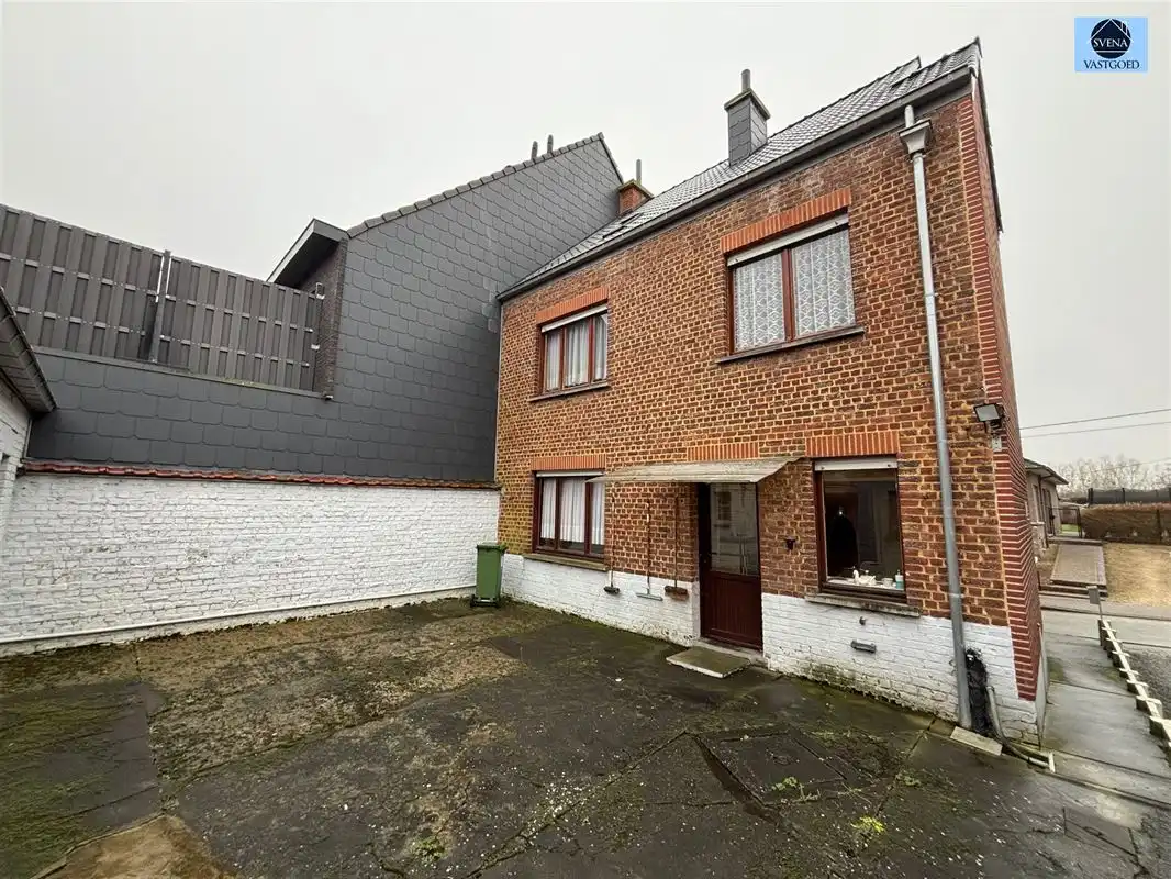 SOLIDE TE RENOVEREN WONING MET 3 SLAAPKAMERS, GARAGE EN TUIN foto 9