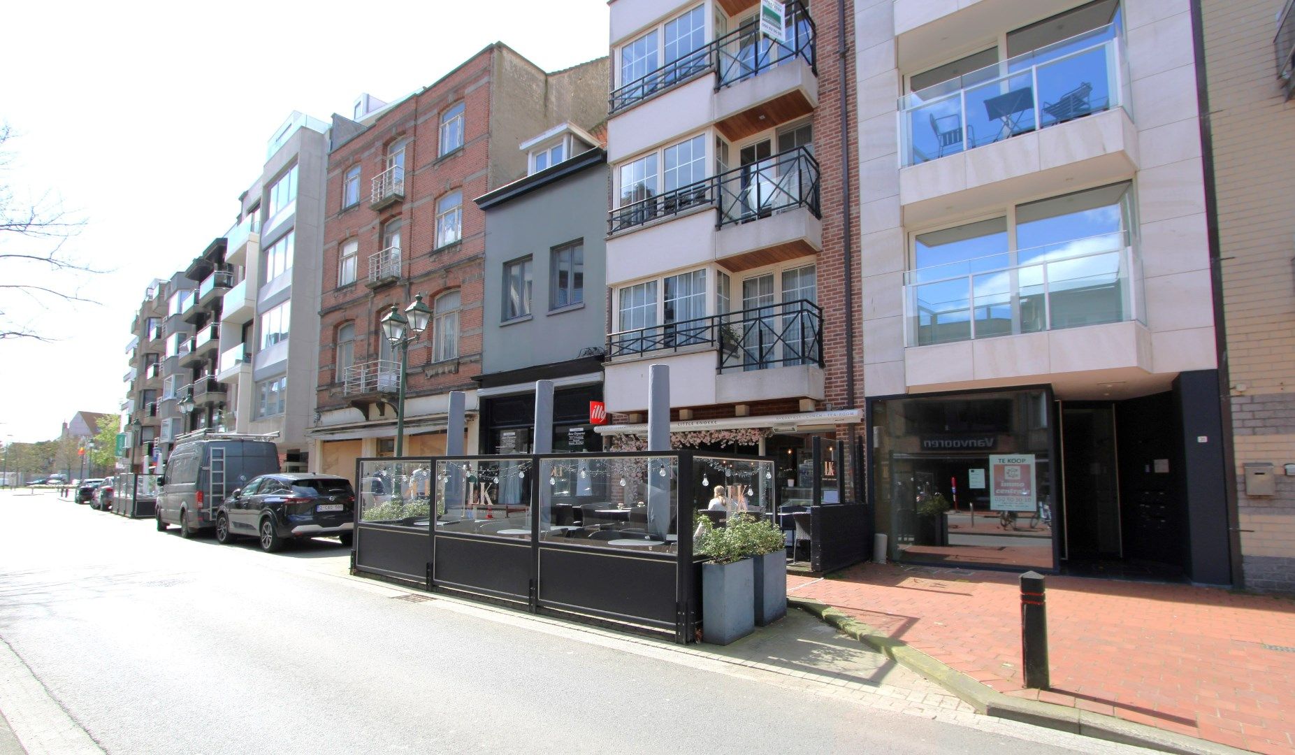 Te huur Lippenslaan 27 (horeca of winkel) foto 12