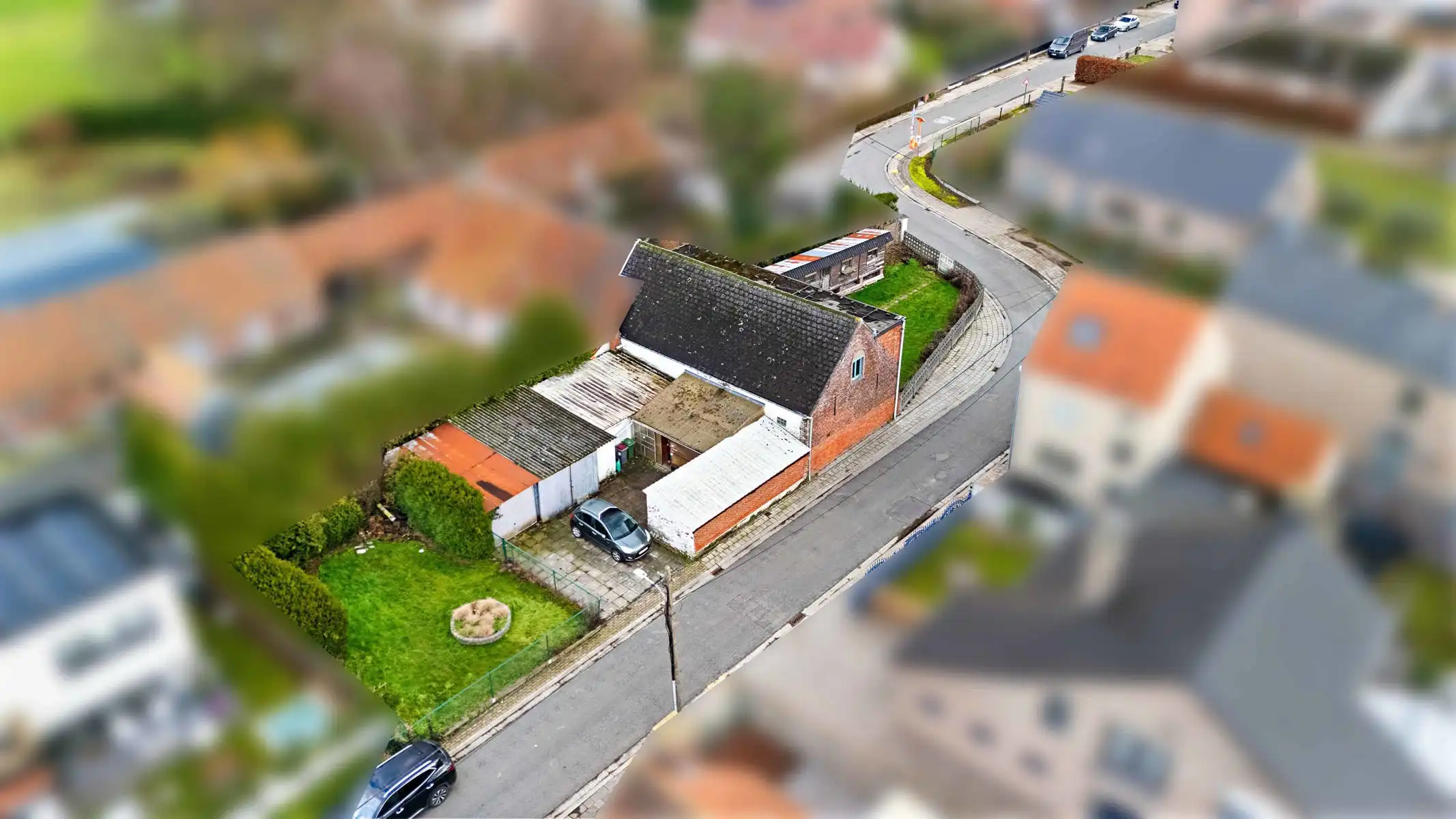 Te renoveren woning of bouwgrond in groene rand Zele foto 2