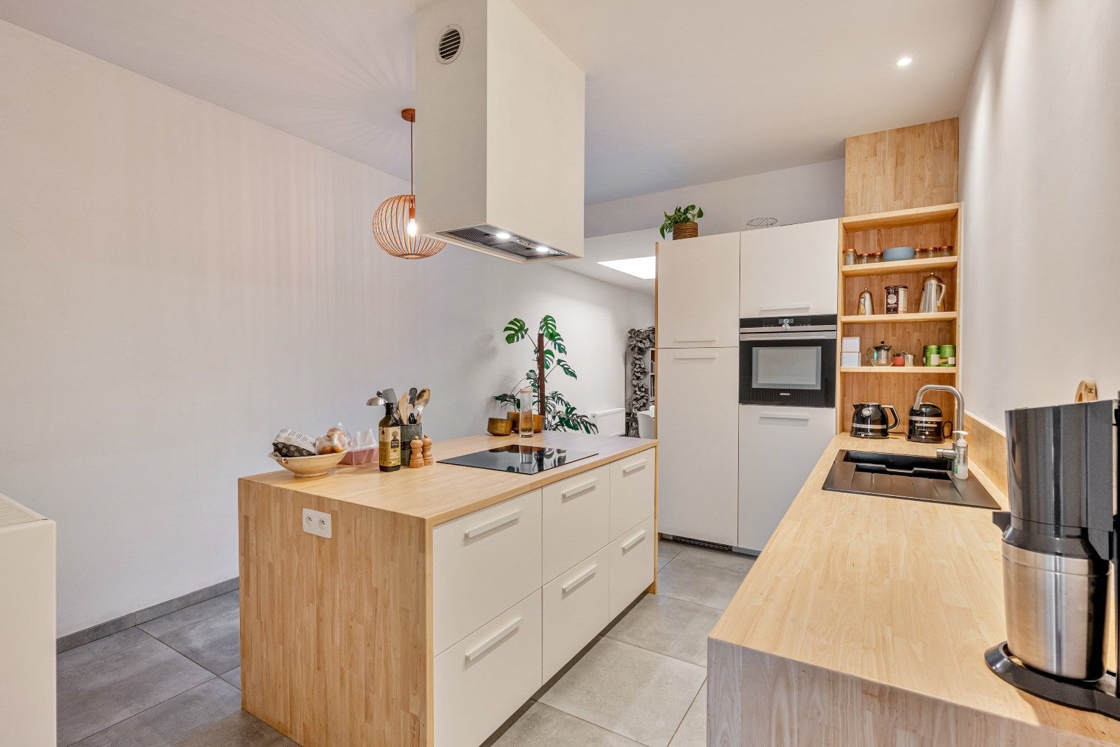 Instapklare woning 3slpks met zicht op Egmontpark foto 3