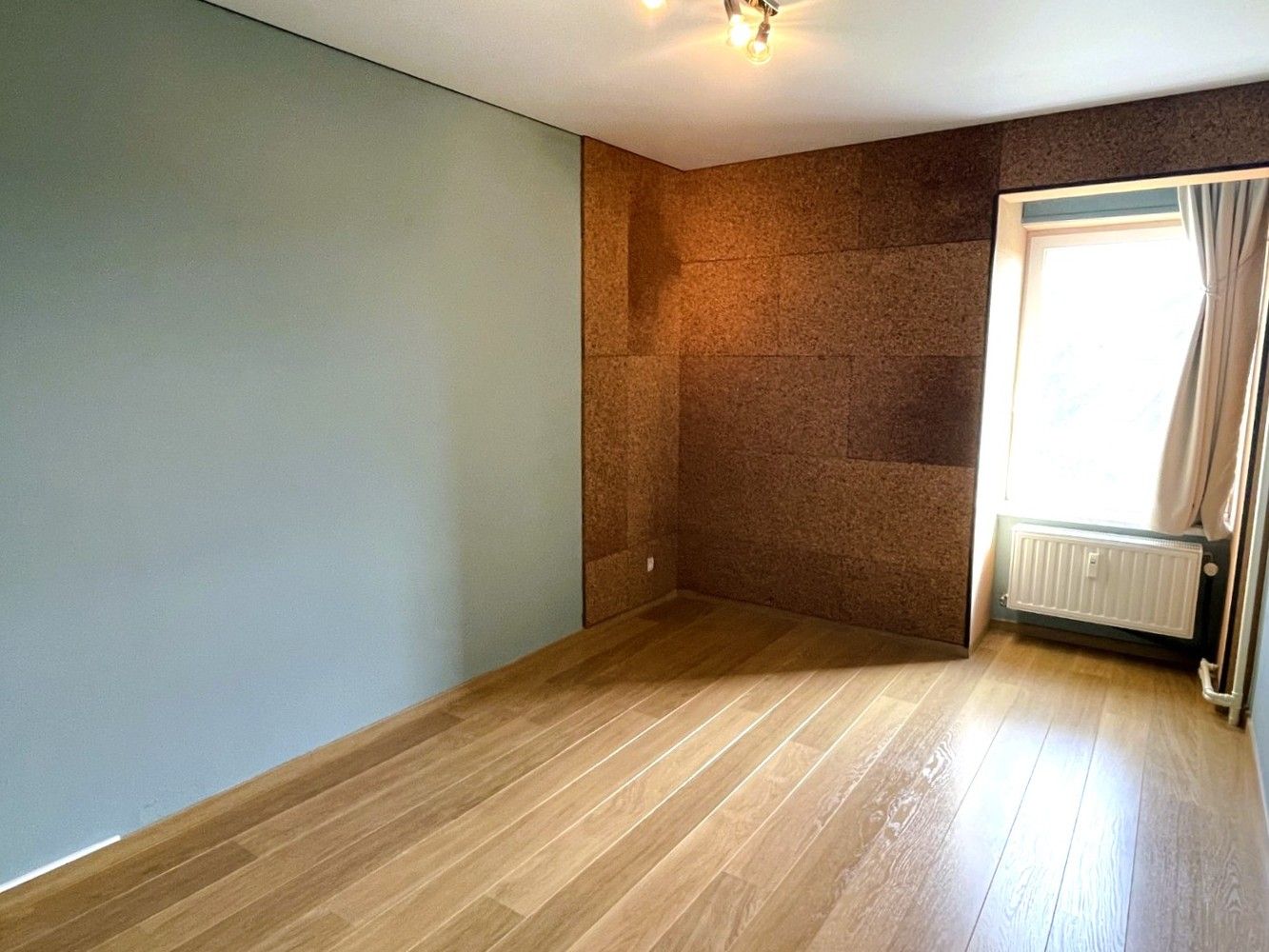 Rustig gelegen 3-kamerappartement MET garagebox foto 10