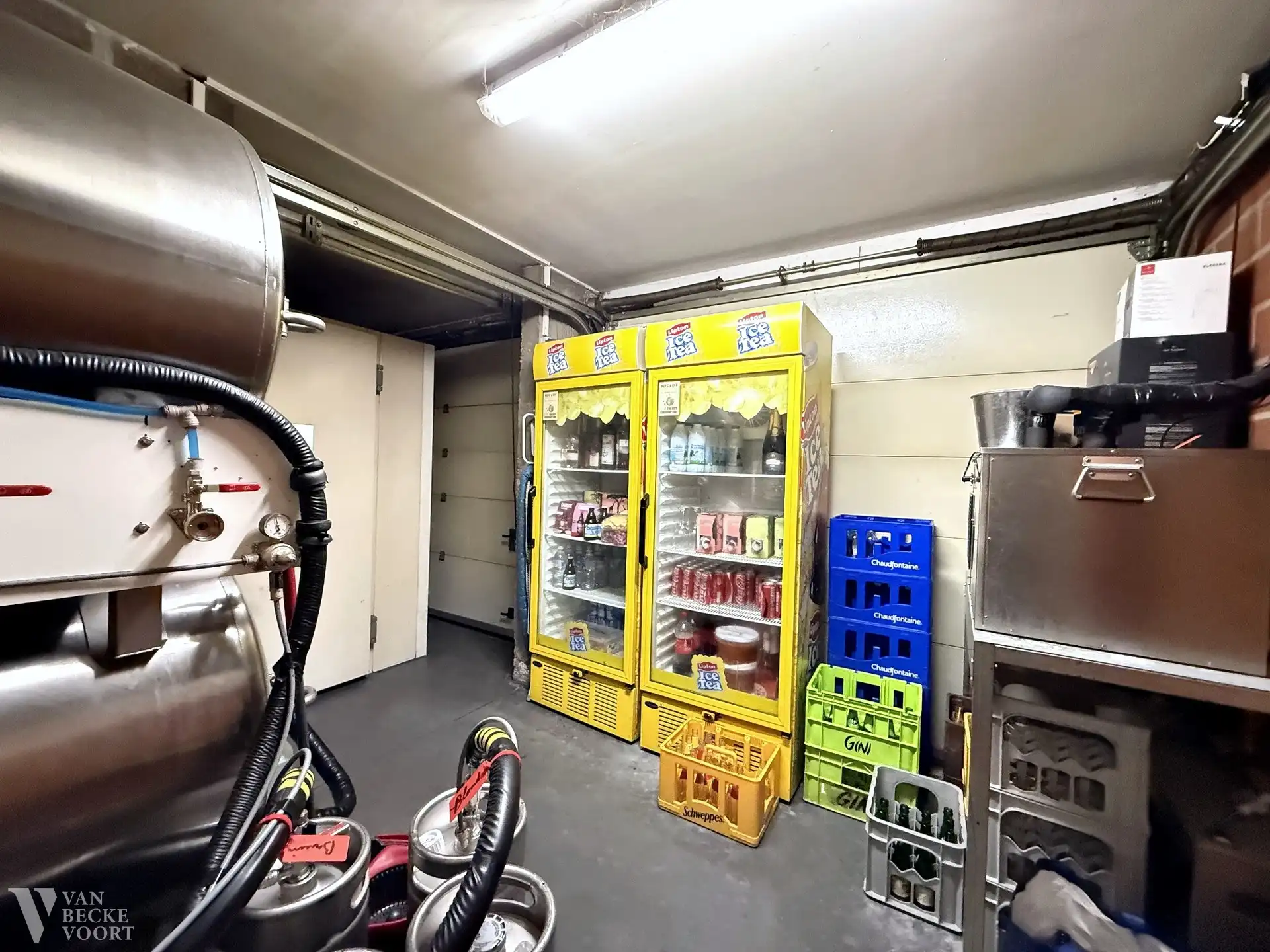 Café "Sportkroeg" Middelkerke – interessante overnameopportuniteit foto 11