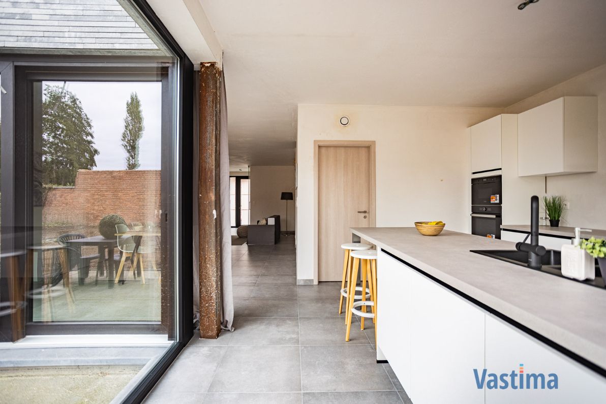 Nieuwbouw gesloten woning met 3 slaapkamers, garage en tuin foto 10