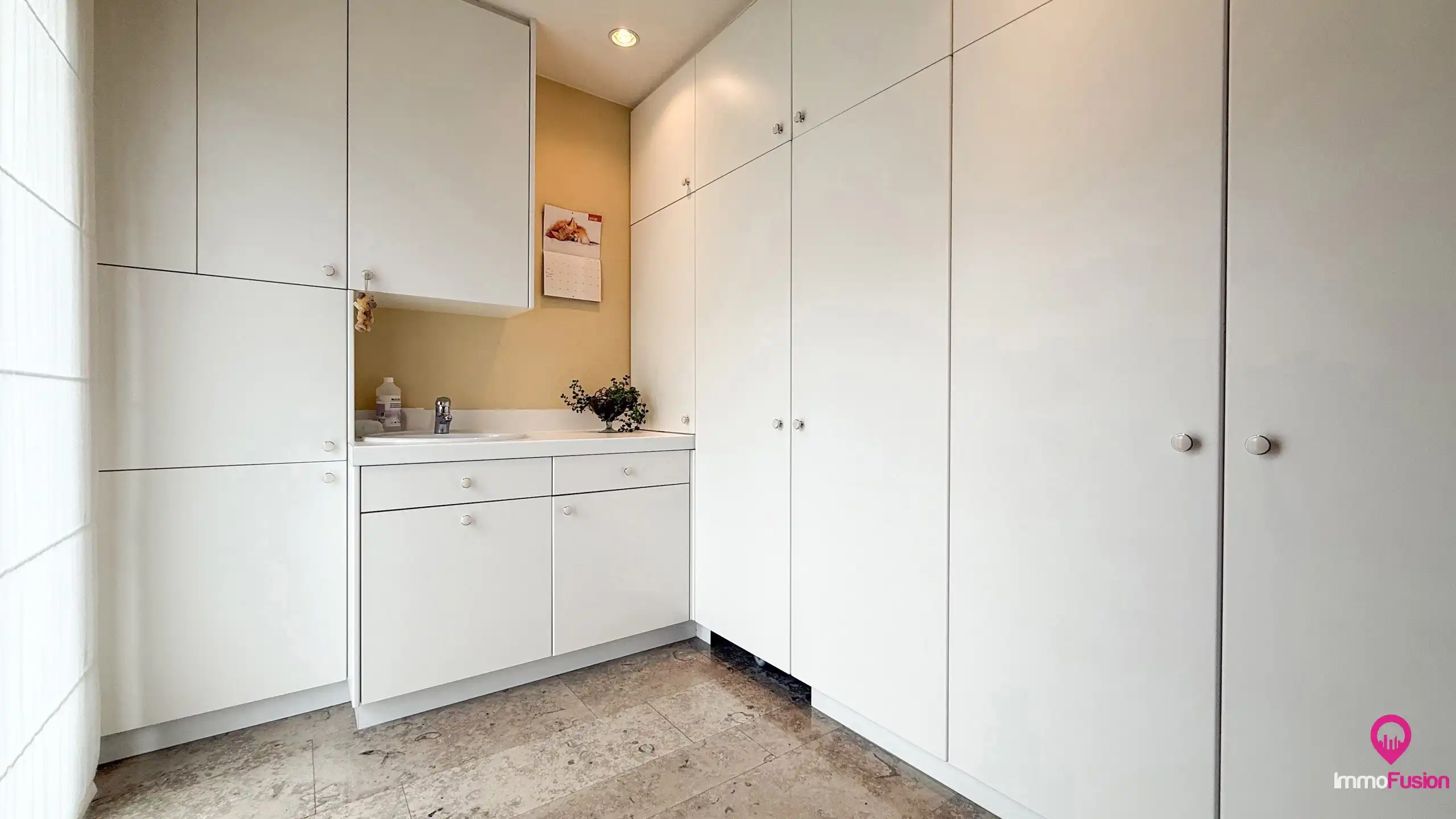 Hoog afgewerkte woning met 4 slpkms en kelder op 6are ! foto 13