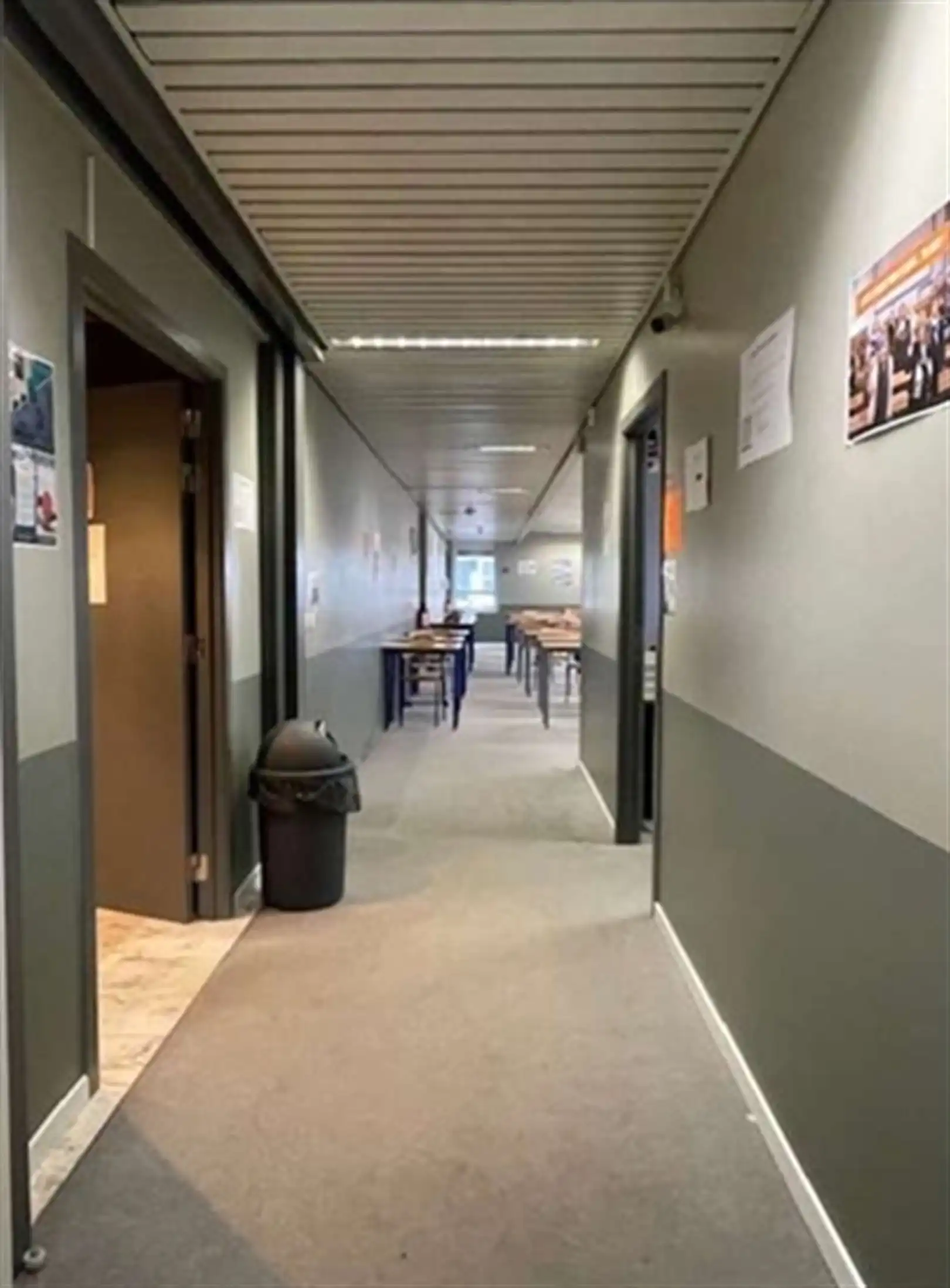 TRIOMF/ TRIOMPHE 173 - 174: twee gebouwen foto 3