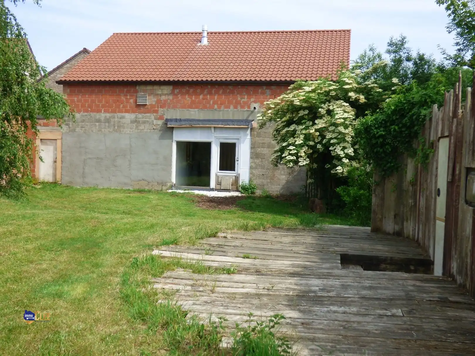 Karaktervolle hoeve met eindeloze mogelijkheden in het groen. foto 10