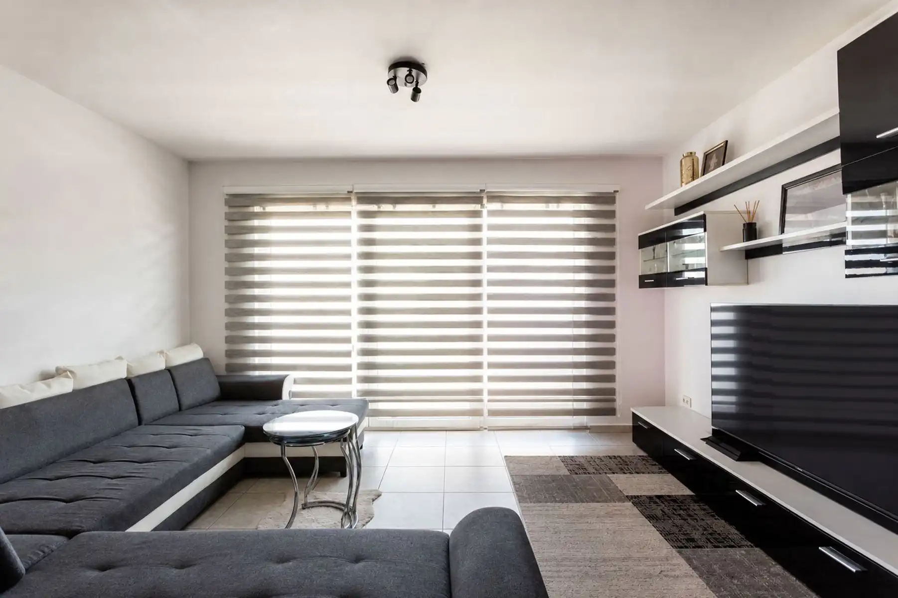 Instapklaar appartement met garage te Burst! foto 8