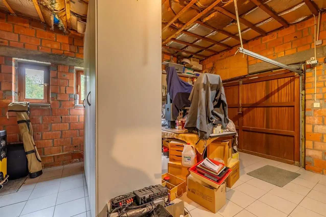 Uniek rustig wonen, helemaal achterin en midden in het groen. foto 21