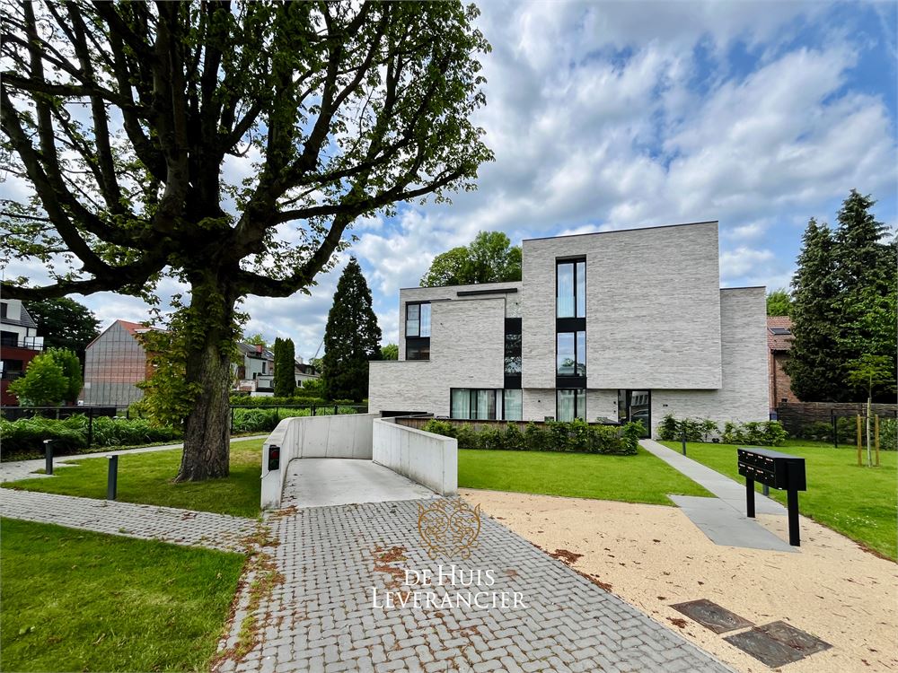 Discrete luxe & tijdloze elegantie : subliem nieuwbouwappartement met terras en gemeenschappelijk tuin te koop in Boechout foto 41