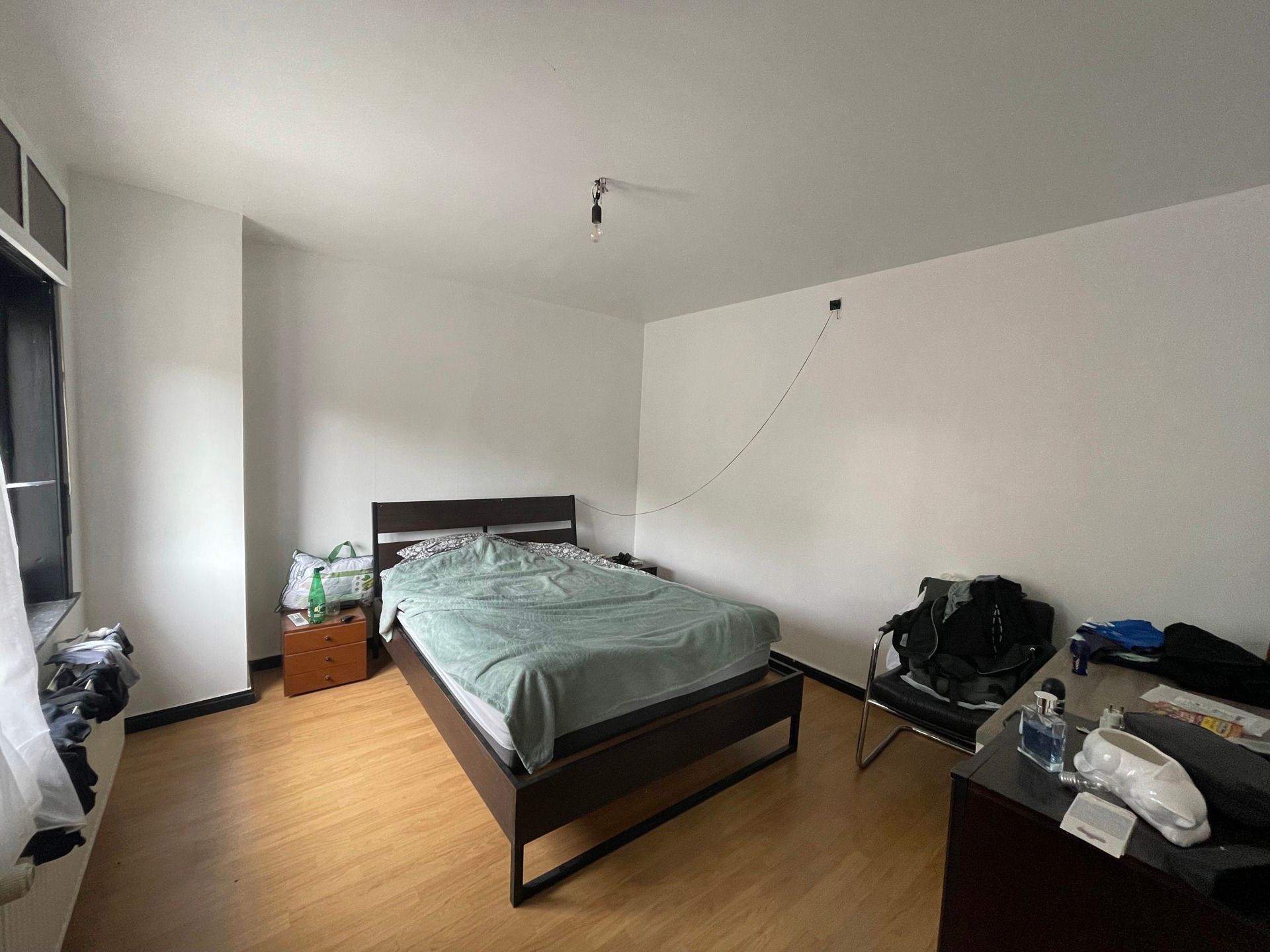 Te renoveren woning (vergunning voor 3 appartementen) foto 8