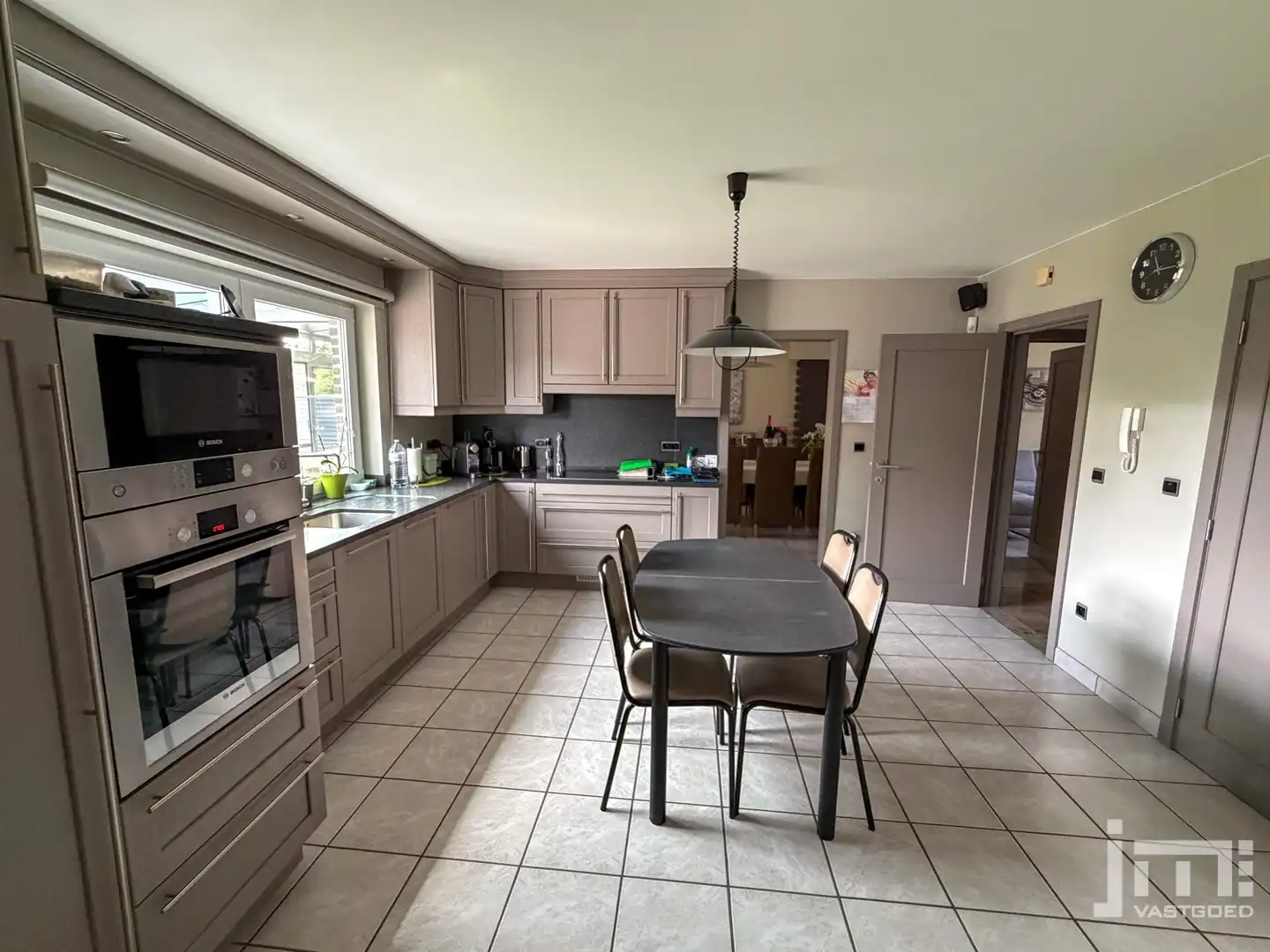 Energiezuinige woning op een ruim perceel foto 7