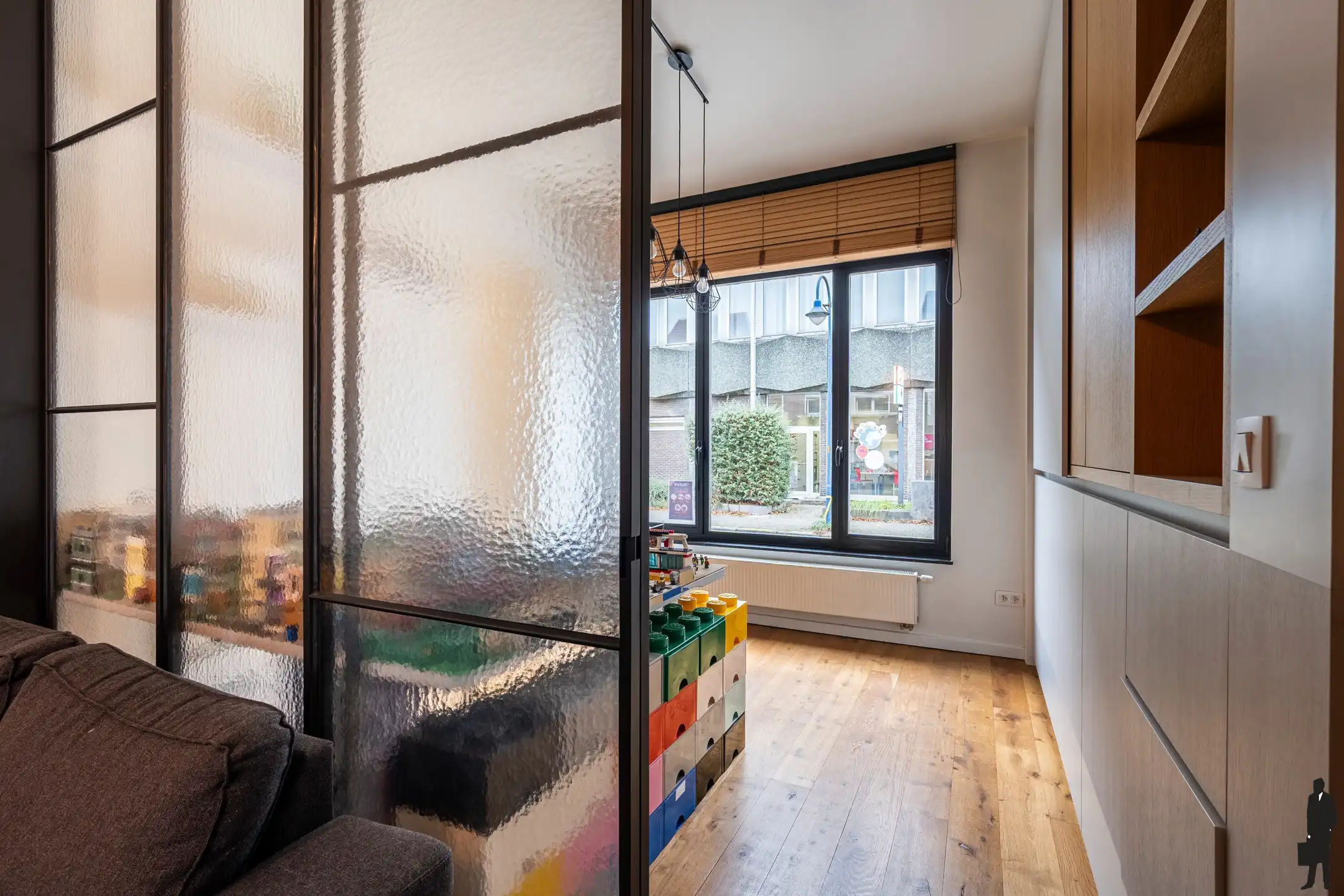 Charmante en instapklare woning met 4 slpks in Kontich foto 3