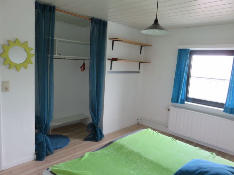 Ruime woning met 4 slaapkamers foto 25