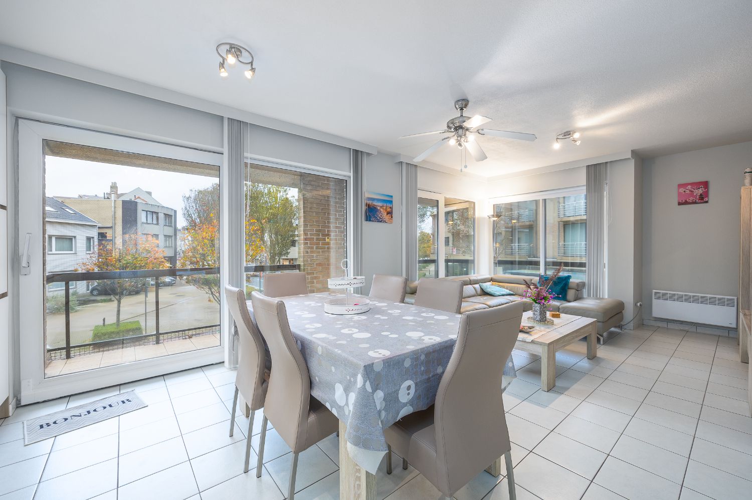 2-slaapkamer appartement in centrum Mariakerke foto 9