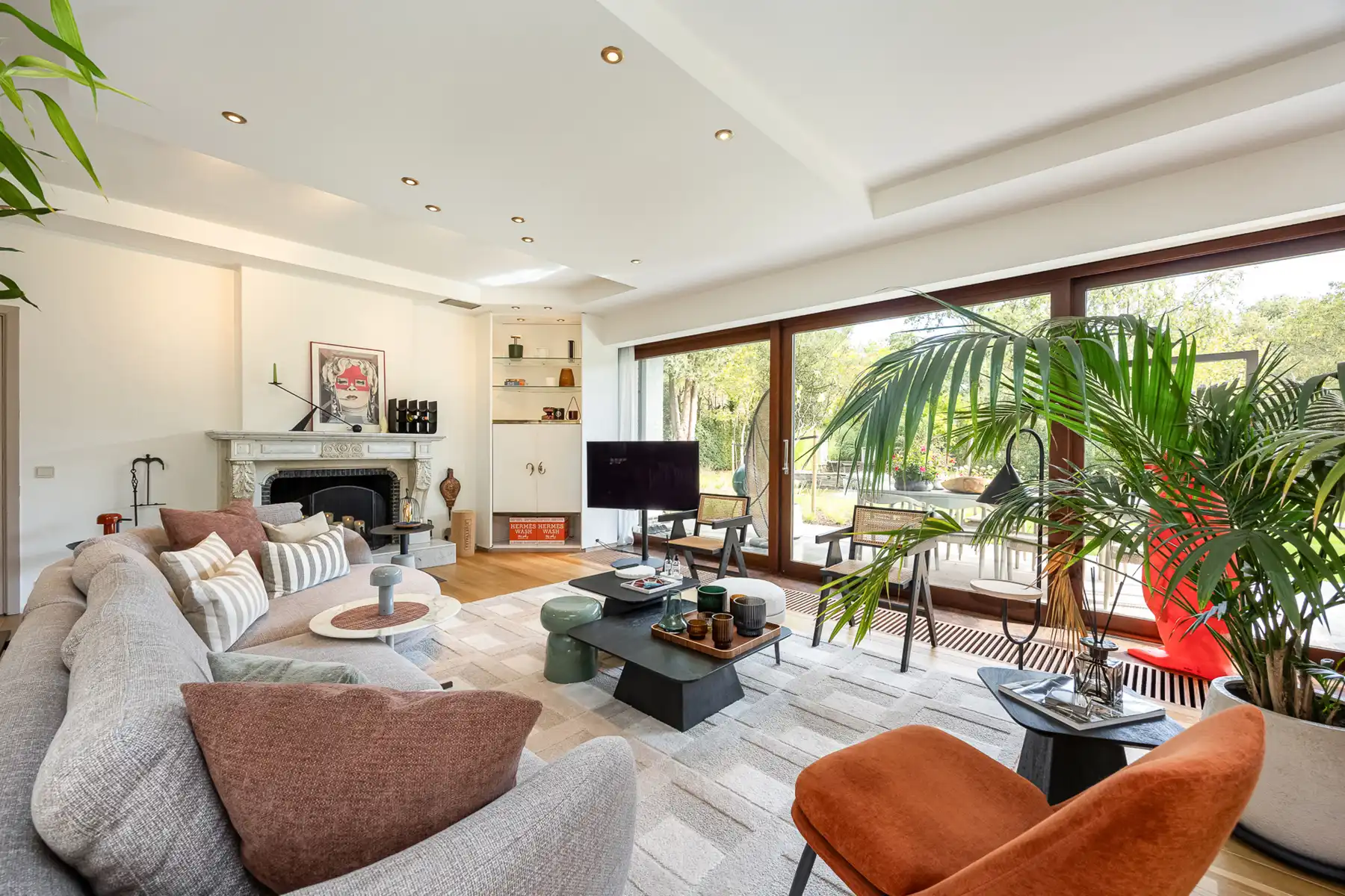 Ruime villa met zwembad op toplocatie in 's Gravenwezel foto 6