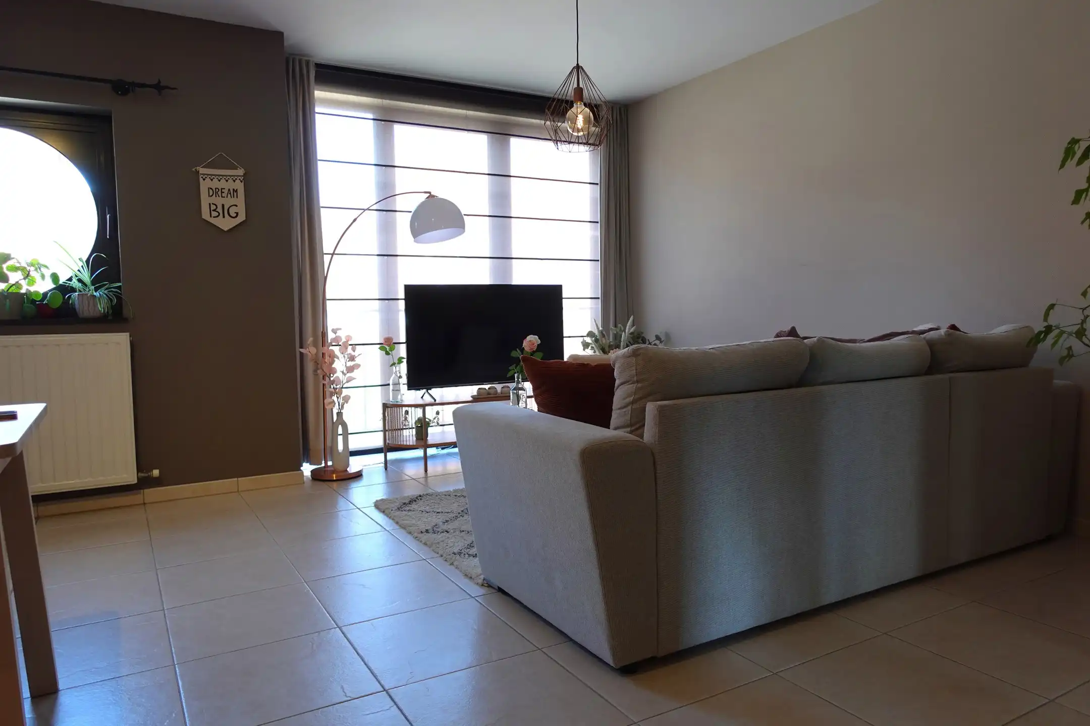 Instapklaar 1- slpk app met ruim terras in centrum Gierle foto 5