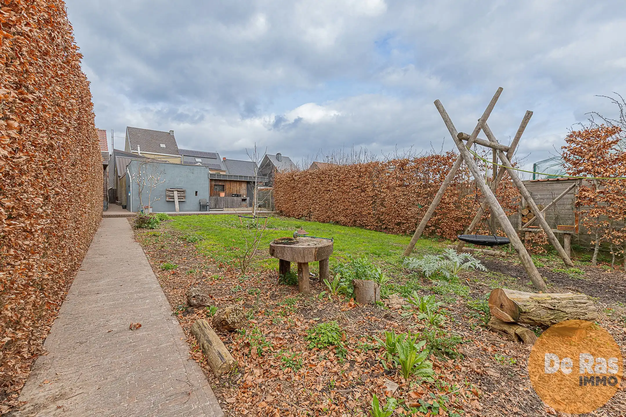 HAALTERT - woning met 3 slpk en leuke tuin! foto 18