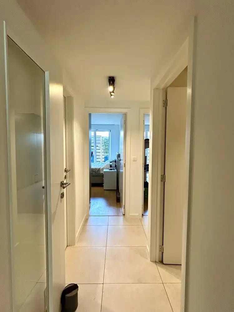 Instapklaar gelijkvloers appartement met privatieve tuin en garage in hartje Kessel-Lo foto 8