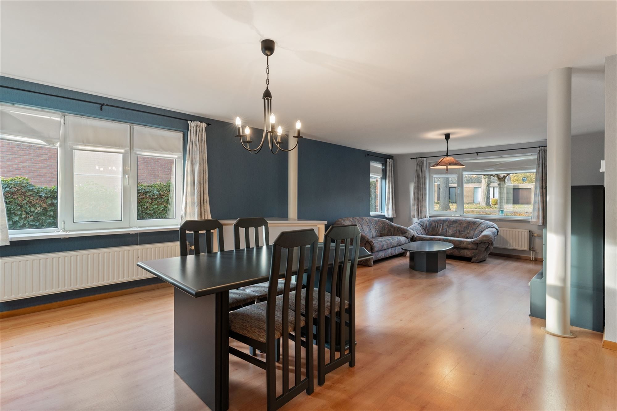 GOED ONDERHOUDEN WONING MET 2 SLAAPKAMERS RUSTIG GELEGEN OP EEN PERCEEL VAN 4A27CA TE LEOPOLDSBURG foto 2