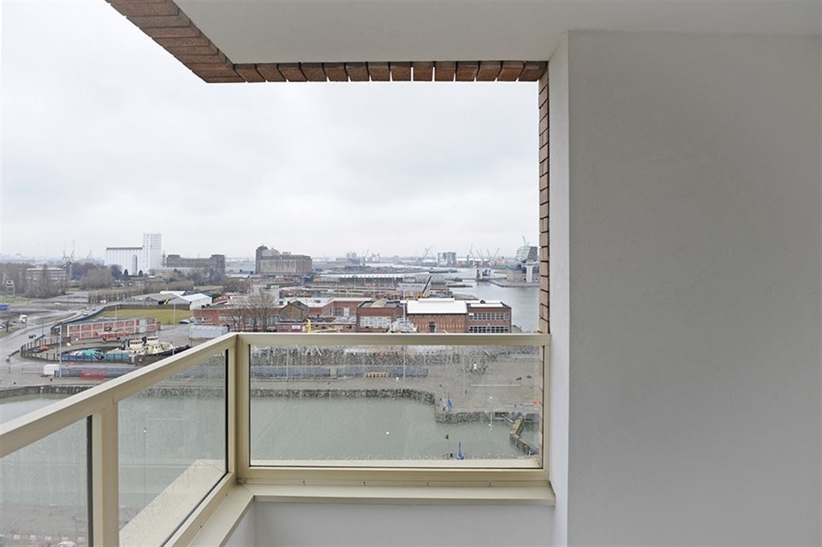2 slaapkamer appartement met fantastisch zicht op de Schelde foto 32