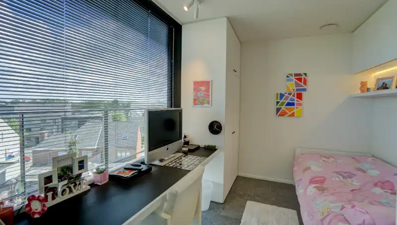 Exclusieve penthouse 137m² + dakterras 86m² in parkdomein foto 16