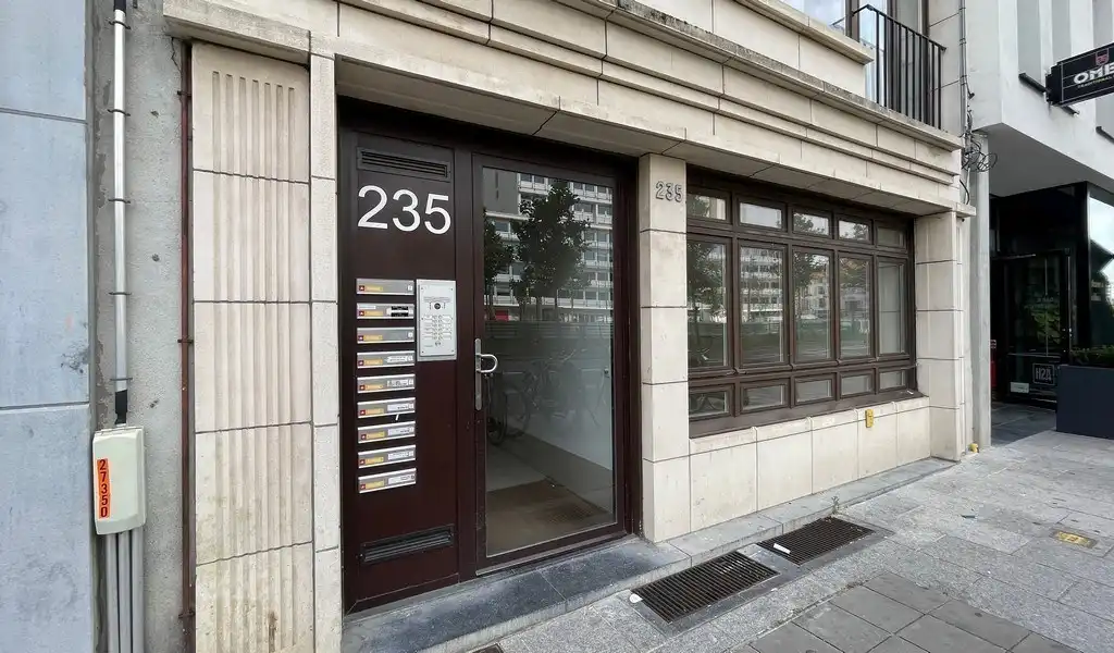 Gelijkvloers kantoor te huur nabij het centraal station Antwerpen foto 15