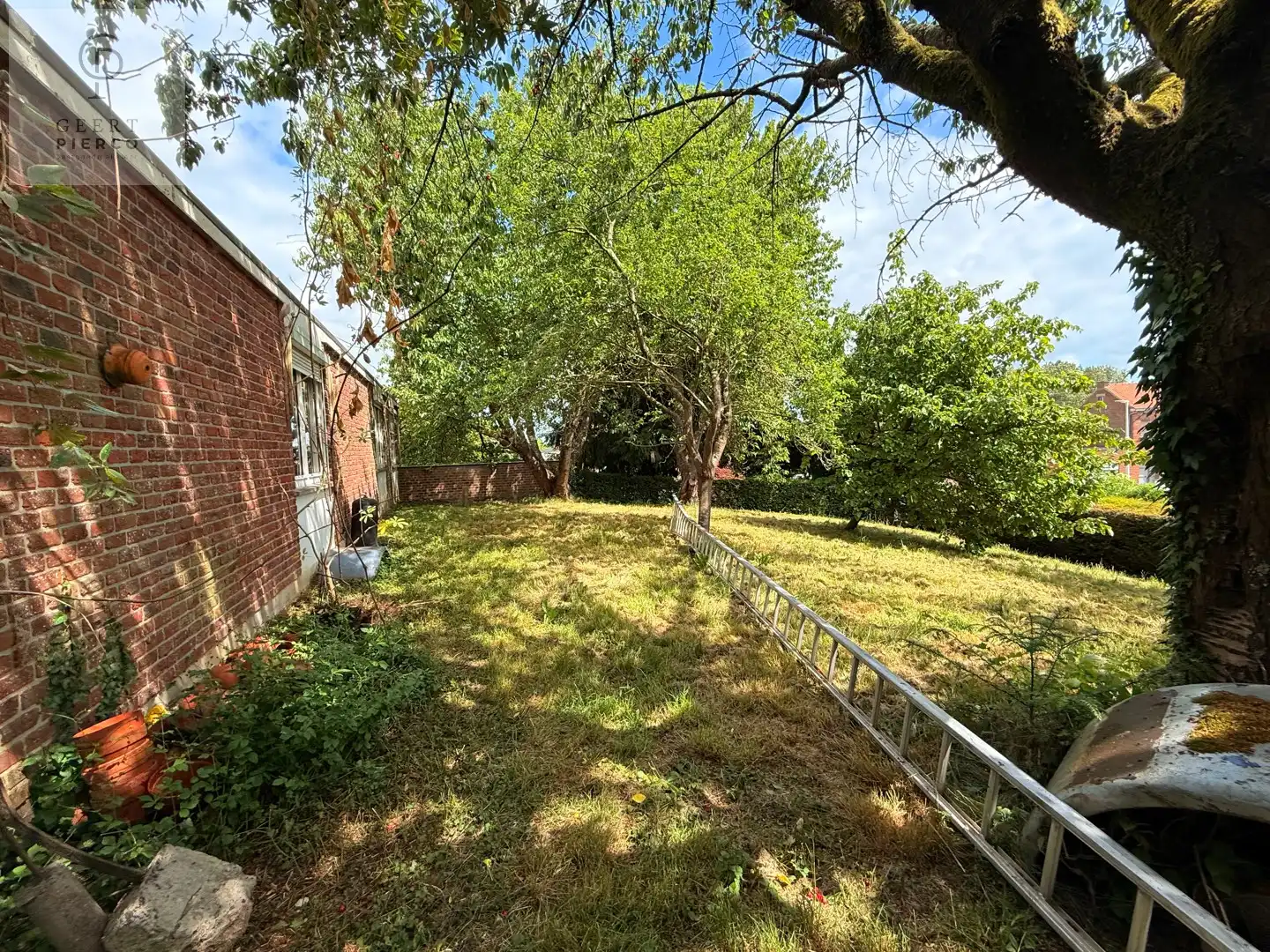 Eigentijdse woning foto 27