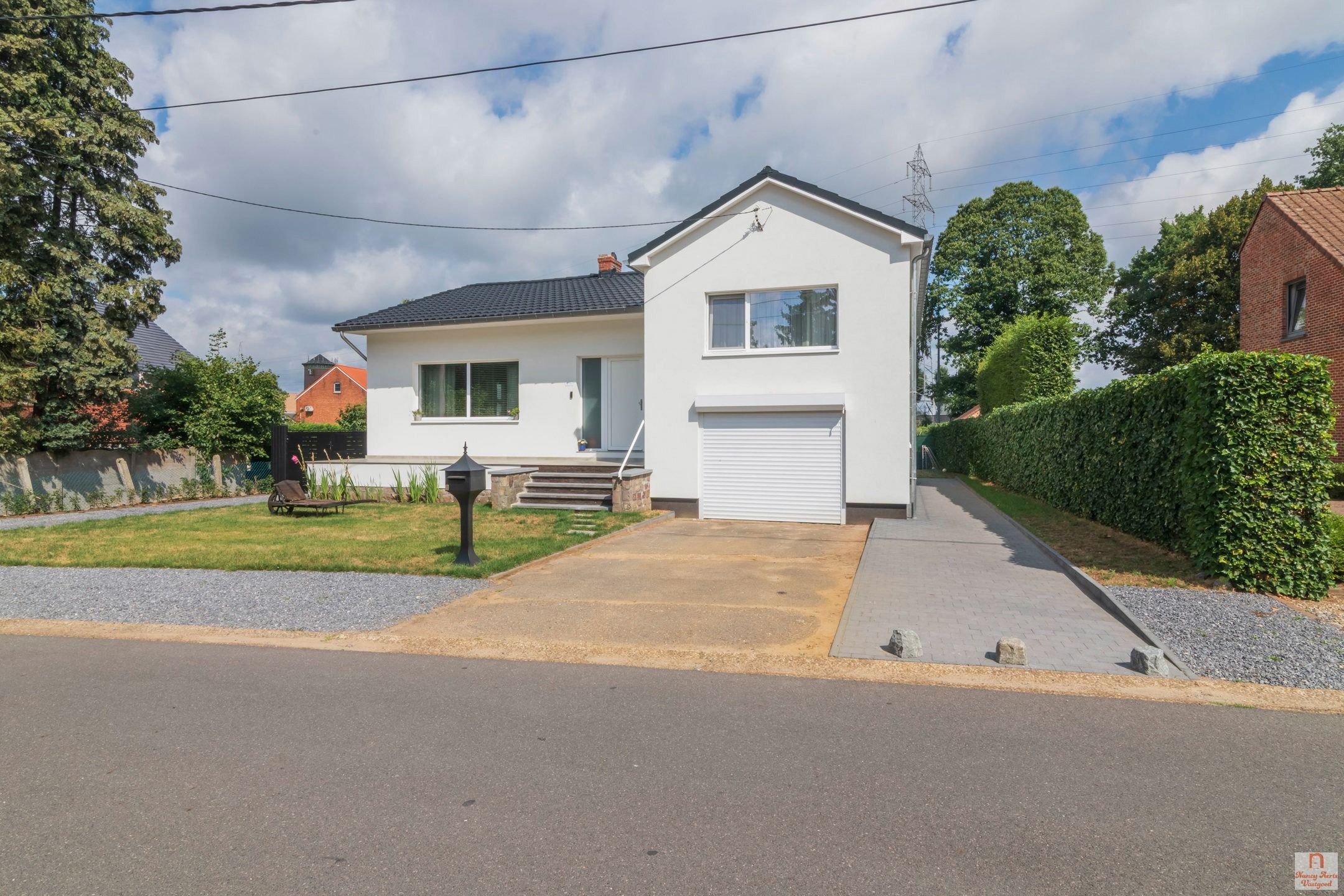 Grondig gerenoveerde splitlevelwoning in een rustige straat foto 31