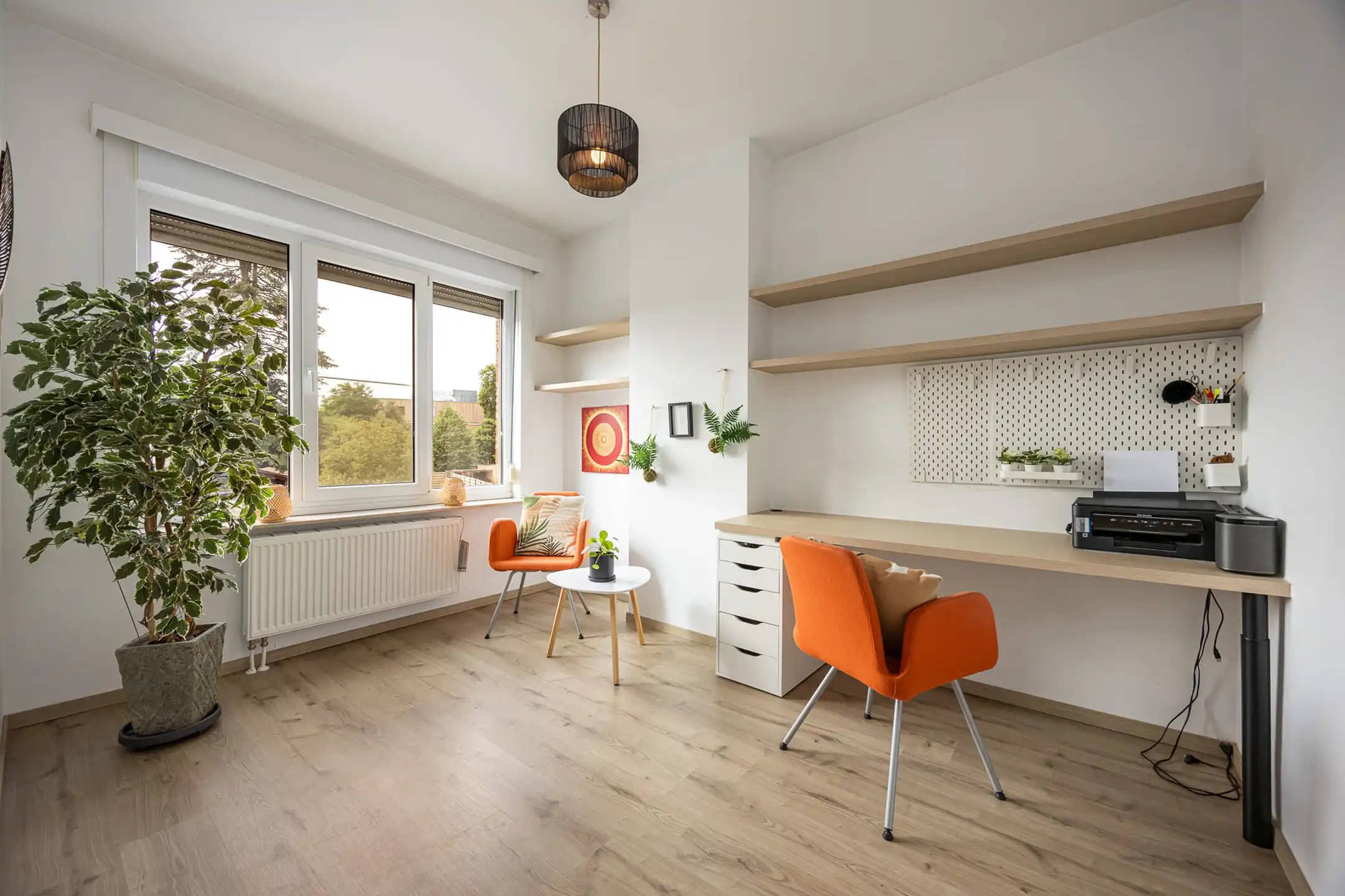 Gezinswoning met 4 slpks, tuin en garage te Turnhout. foto 13