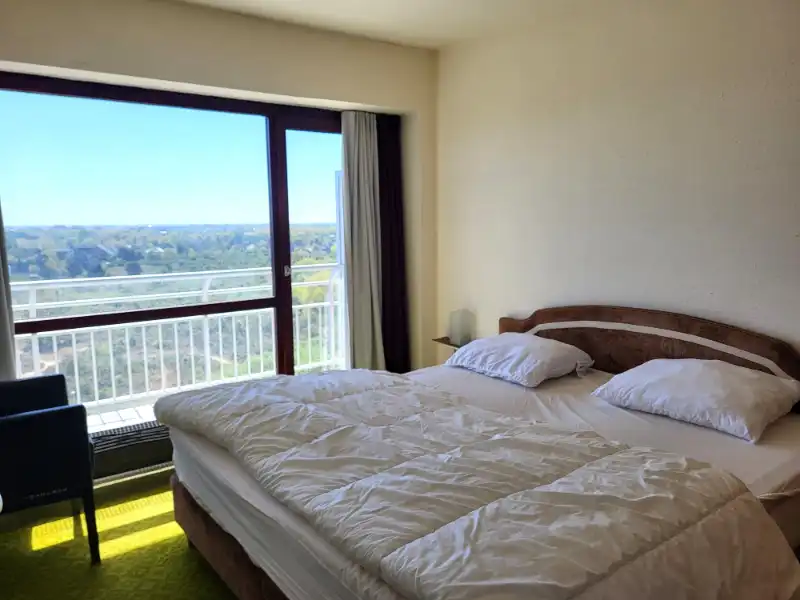 2-slaapkamer appartemet met terrassen en panoramisch zeezicht te koop foto 6