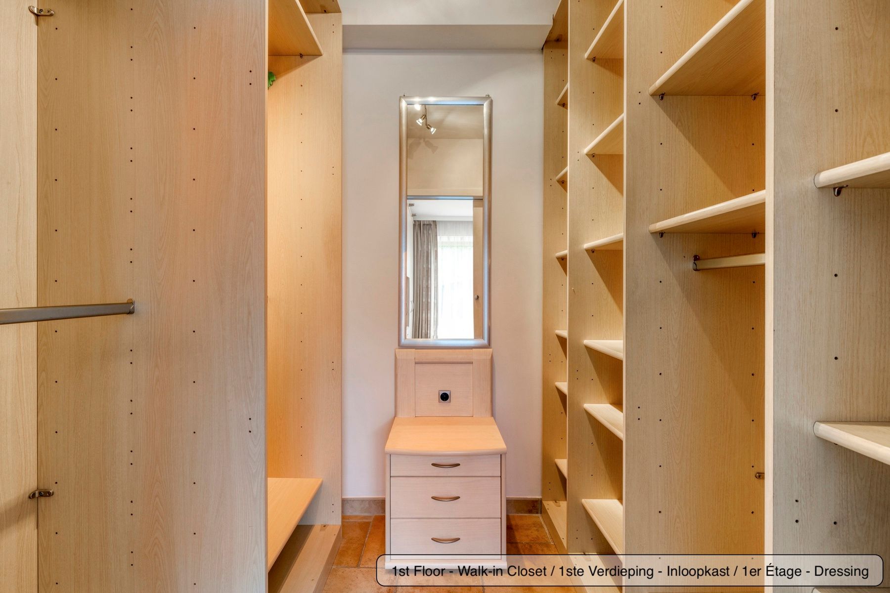 Villa te koop foto 17