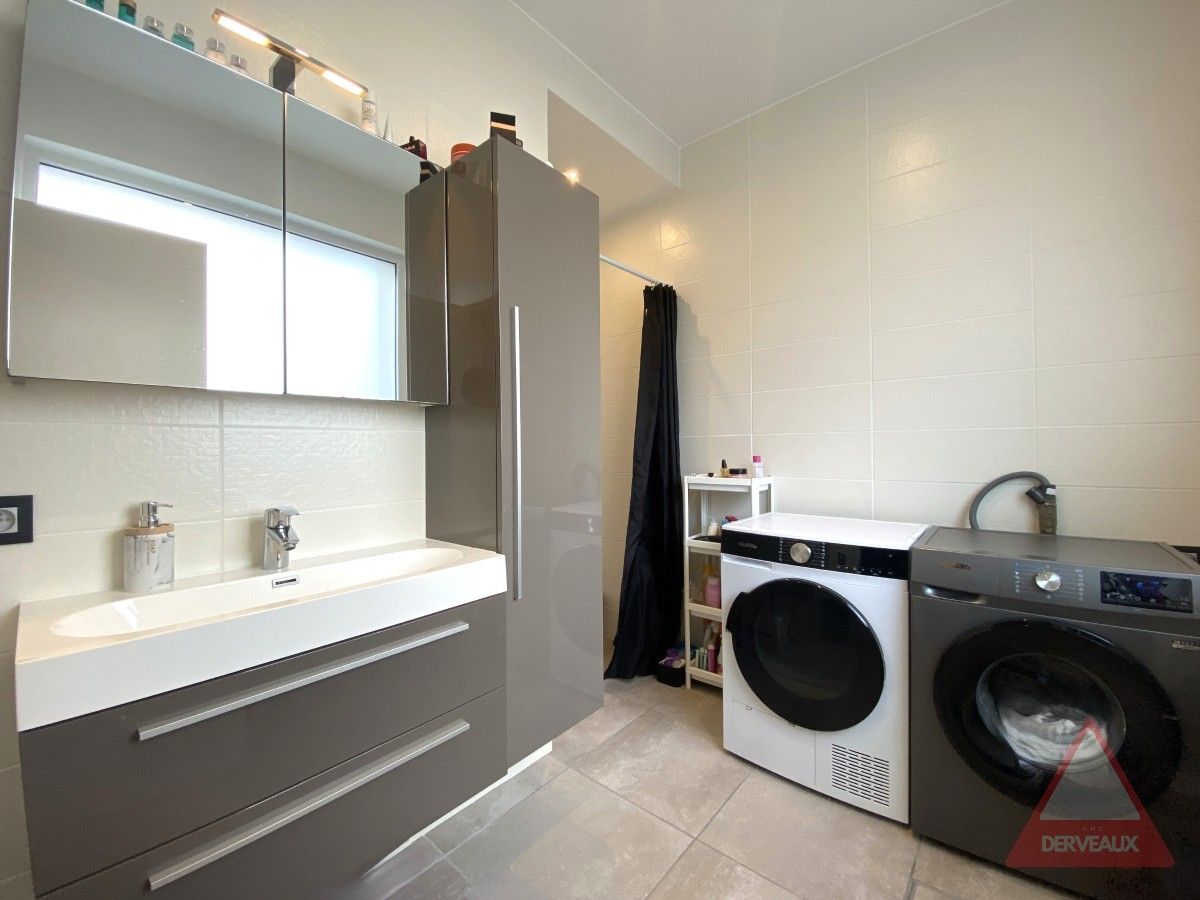 Izegem – Instapklare woning met 3 slaapkamers en dressing foto 7