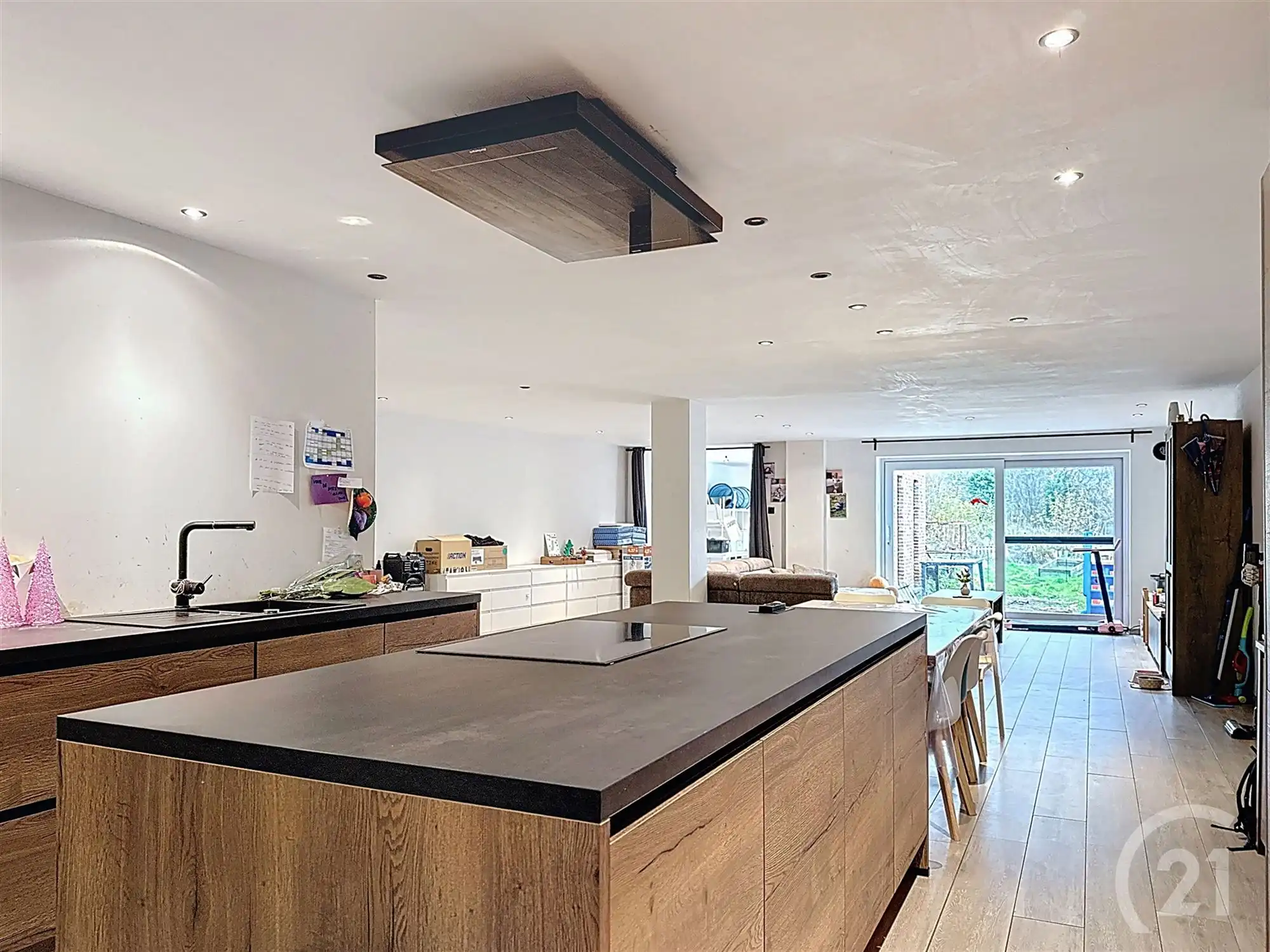 Ruime gezinswoning met 5 slaapkamers in centrum foto 15