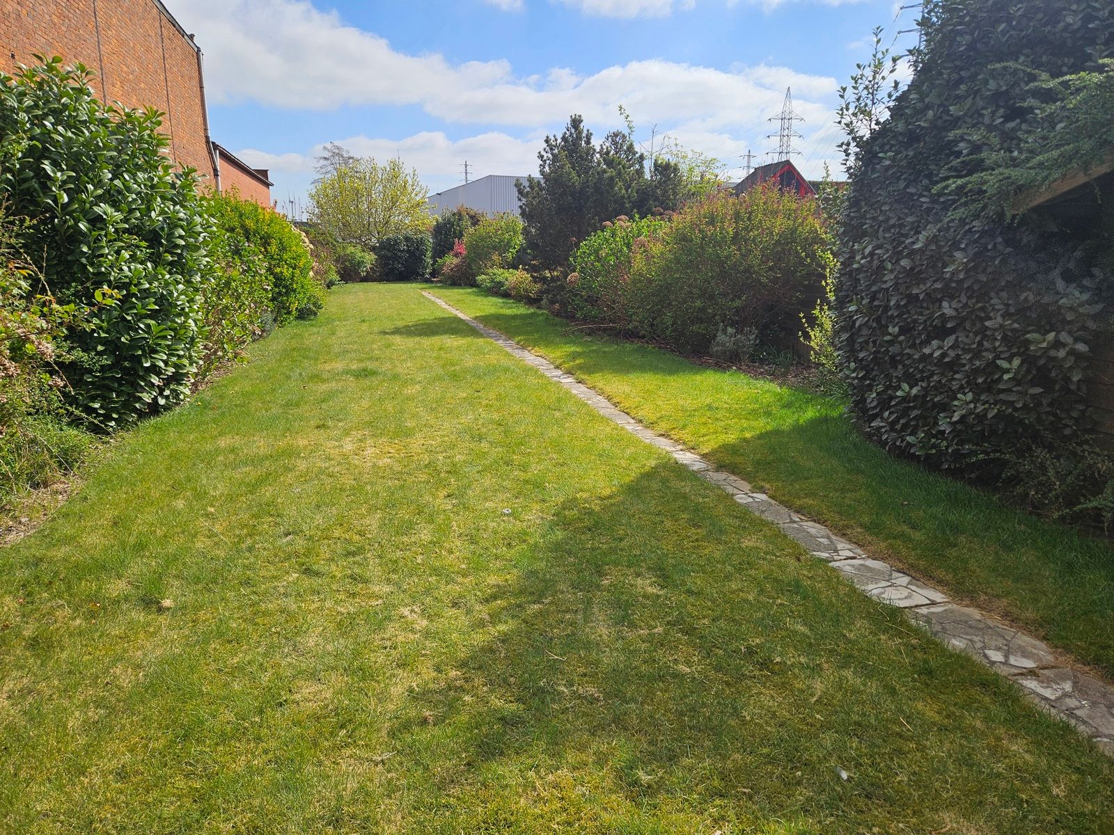 Goedgelegen woning op 750m² foto 13