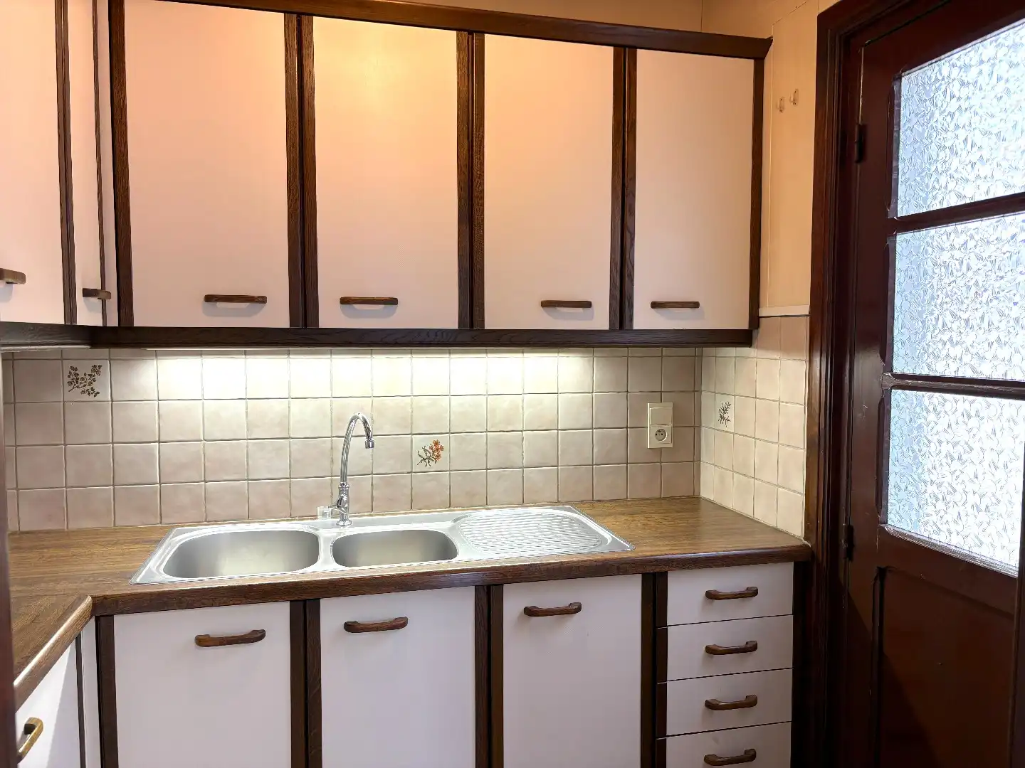 Degelijke woning met tuin en garage! foto 7