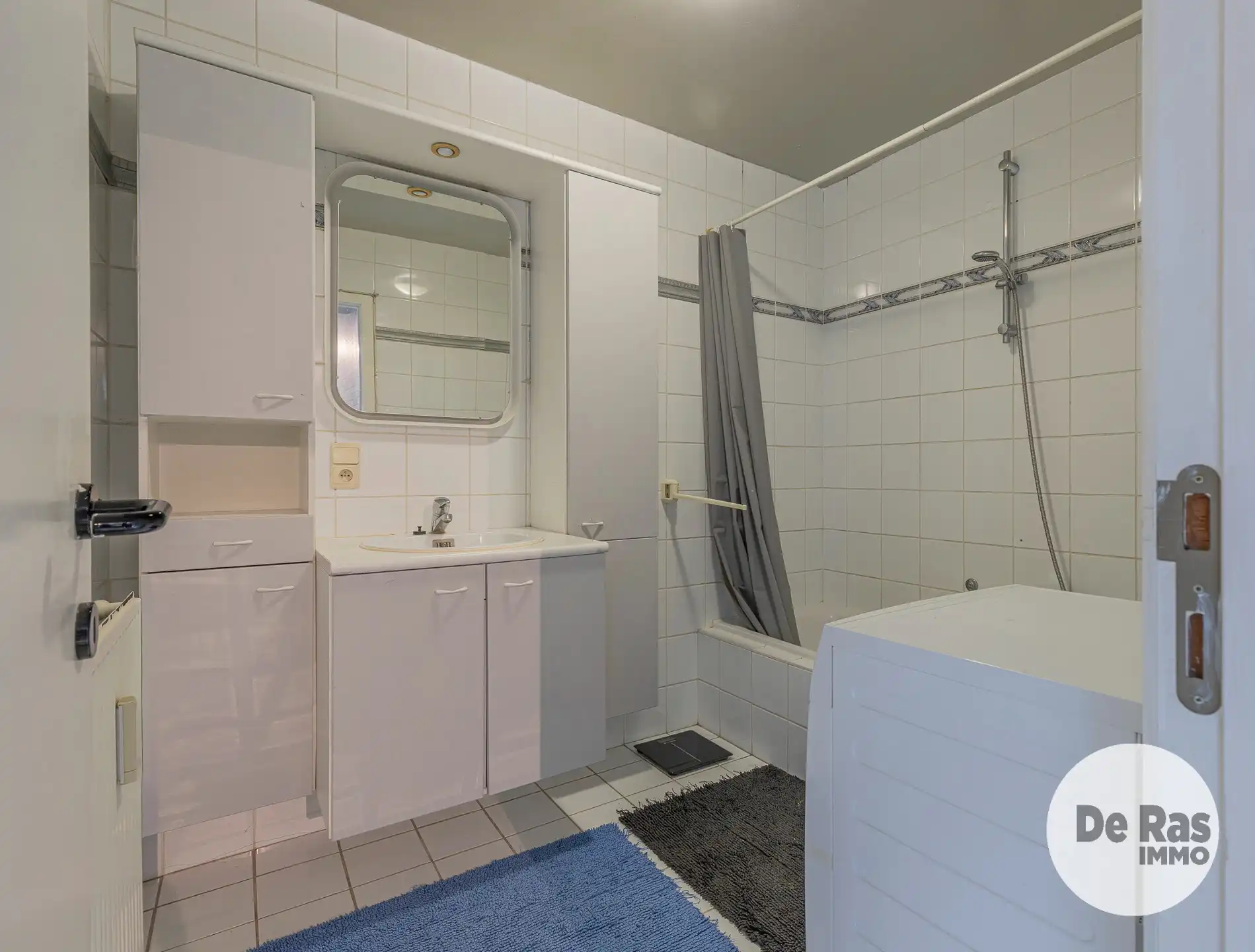 HAALTERT -  App met twee slaapkamers, terras en garage! foto 10