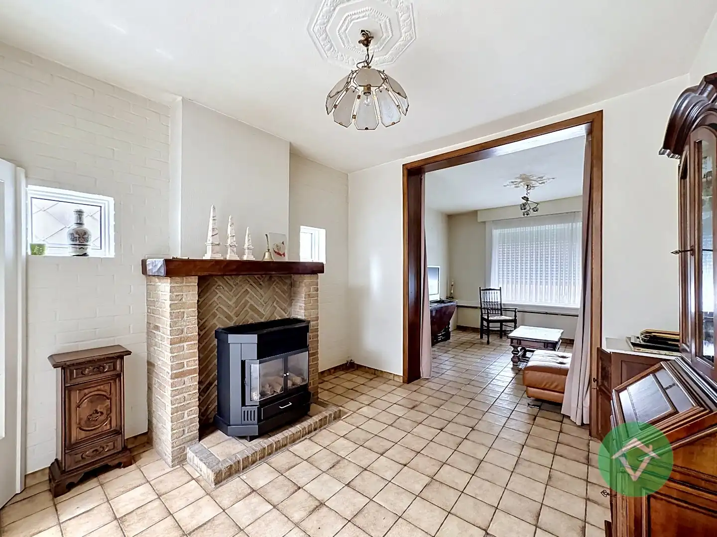 Woning met 3 slaapkamers en tuin te Eernegem foto 2