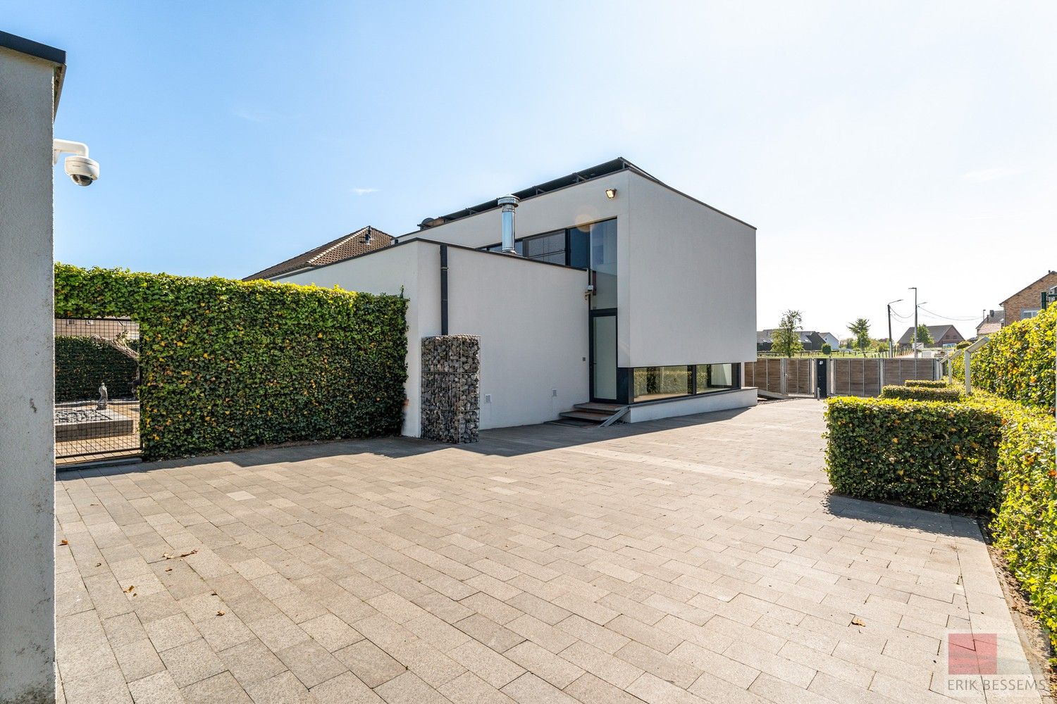 Moderne villa, gelegen op een perceel van 1.126 m², biedt 360 m² hoogwaardige woonoppervlakte foto 30